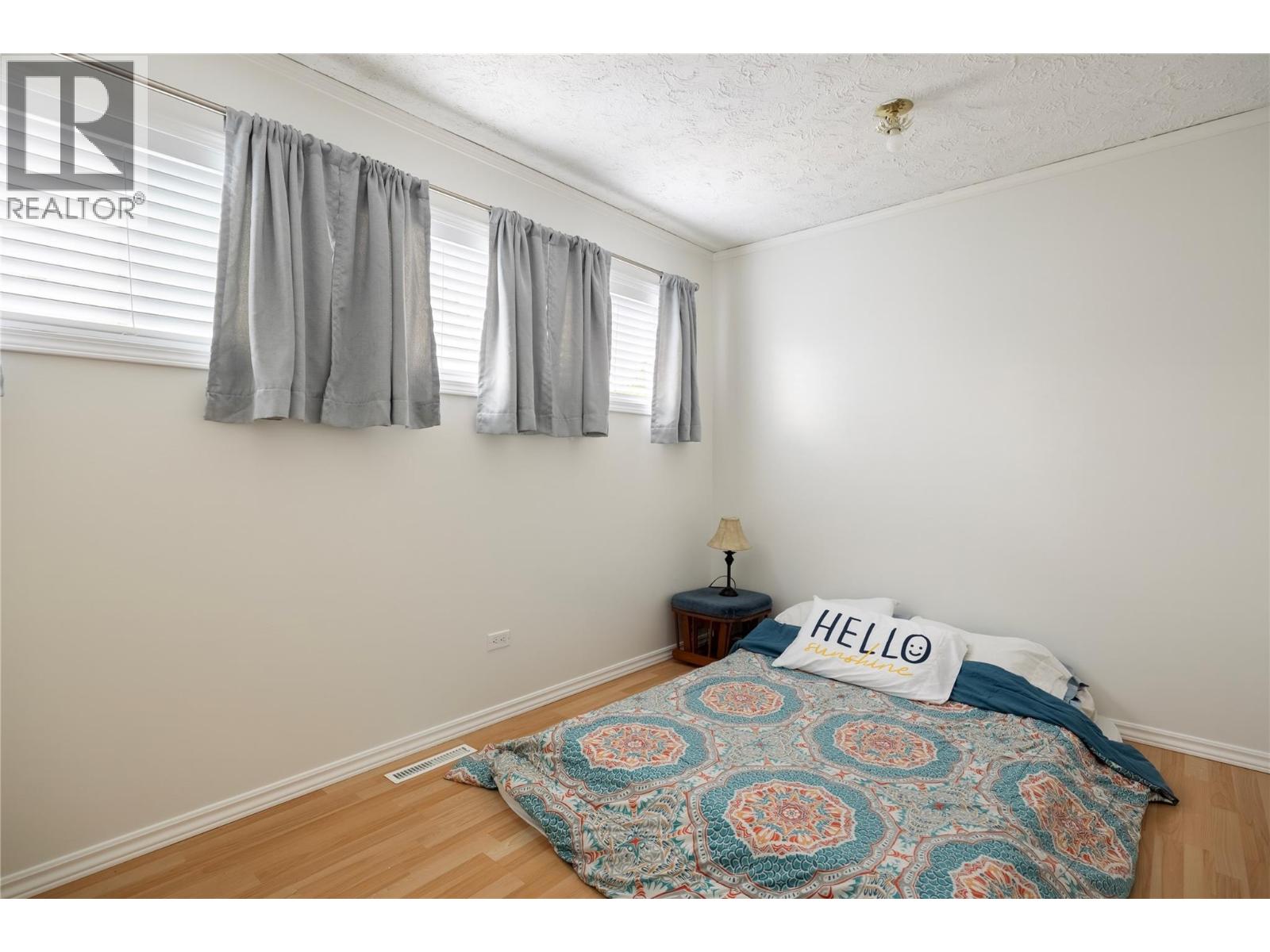 3405 16 Street - 12