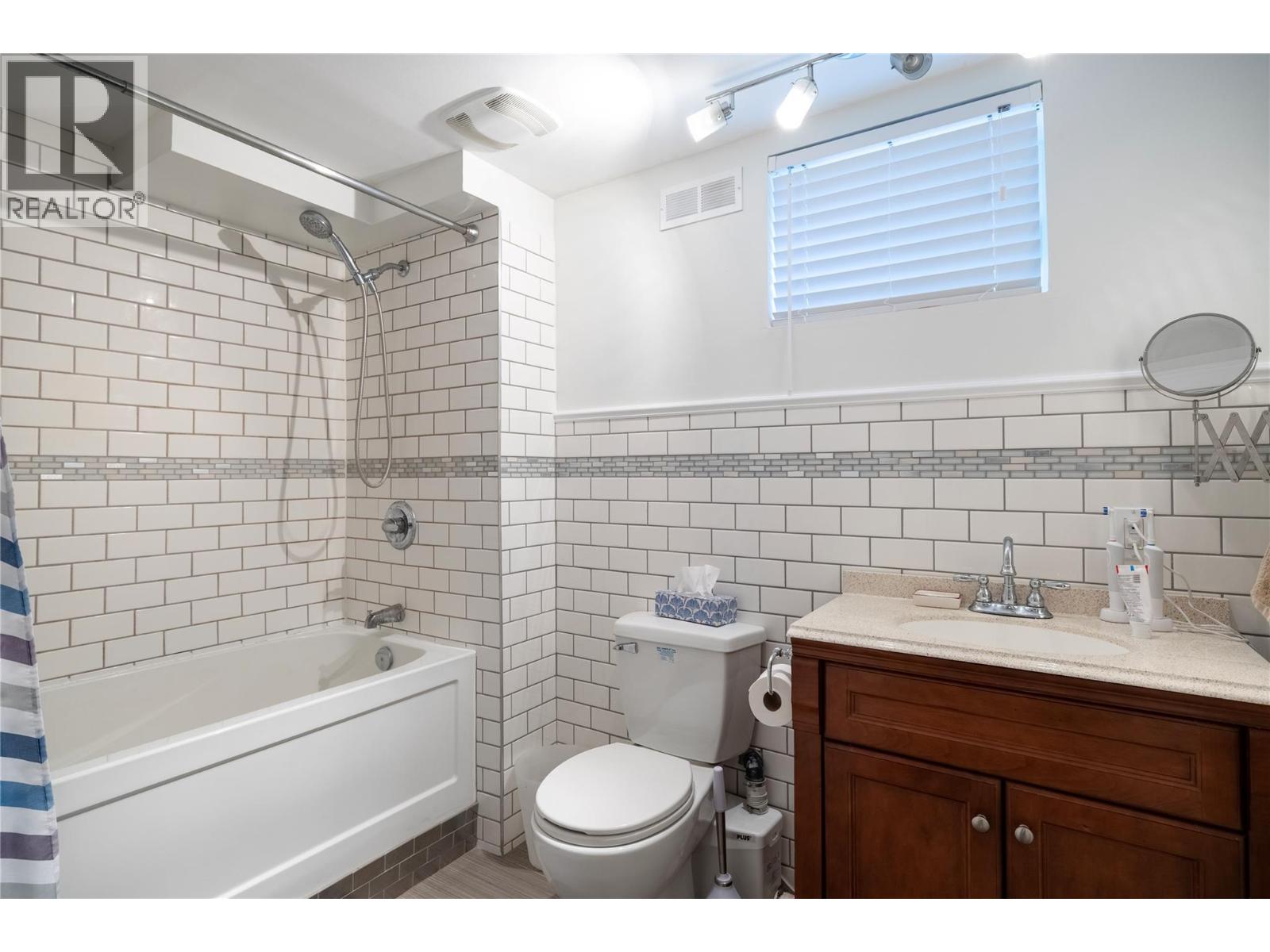 3405 16 Street, Vernon