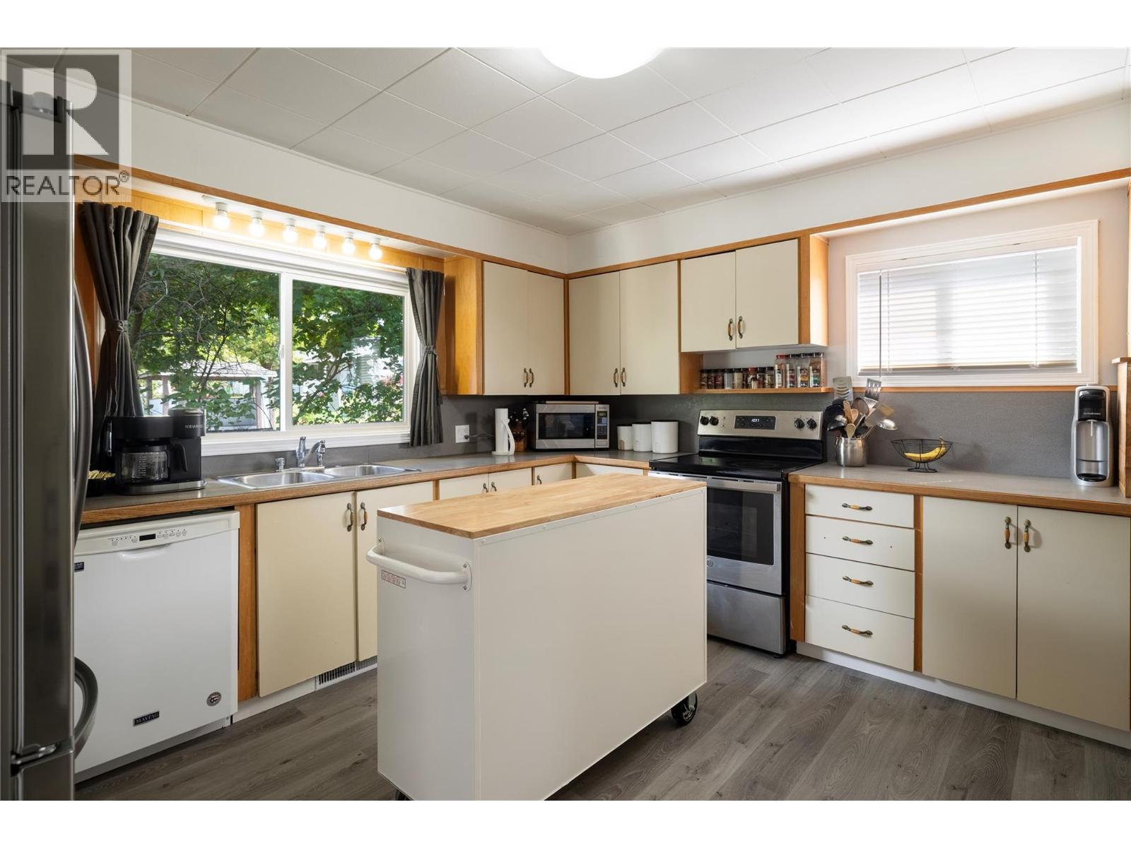 3405 16 Street, Vernon