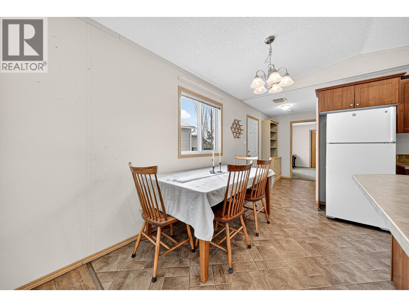 100 INDUSTRIAL ROAD 1 Road Unit# 108, Sparwood