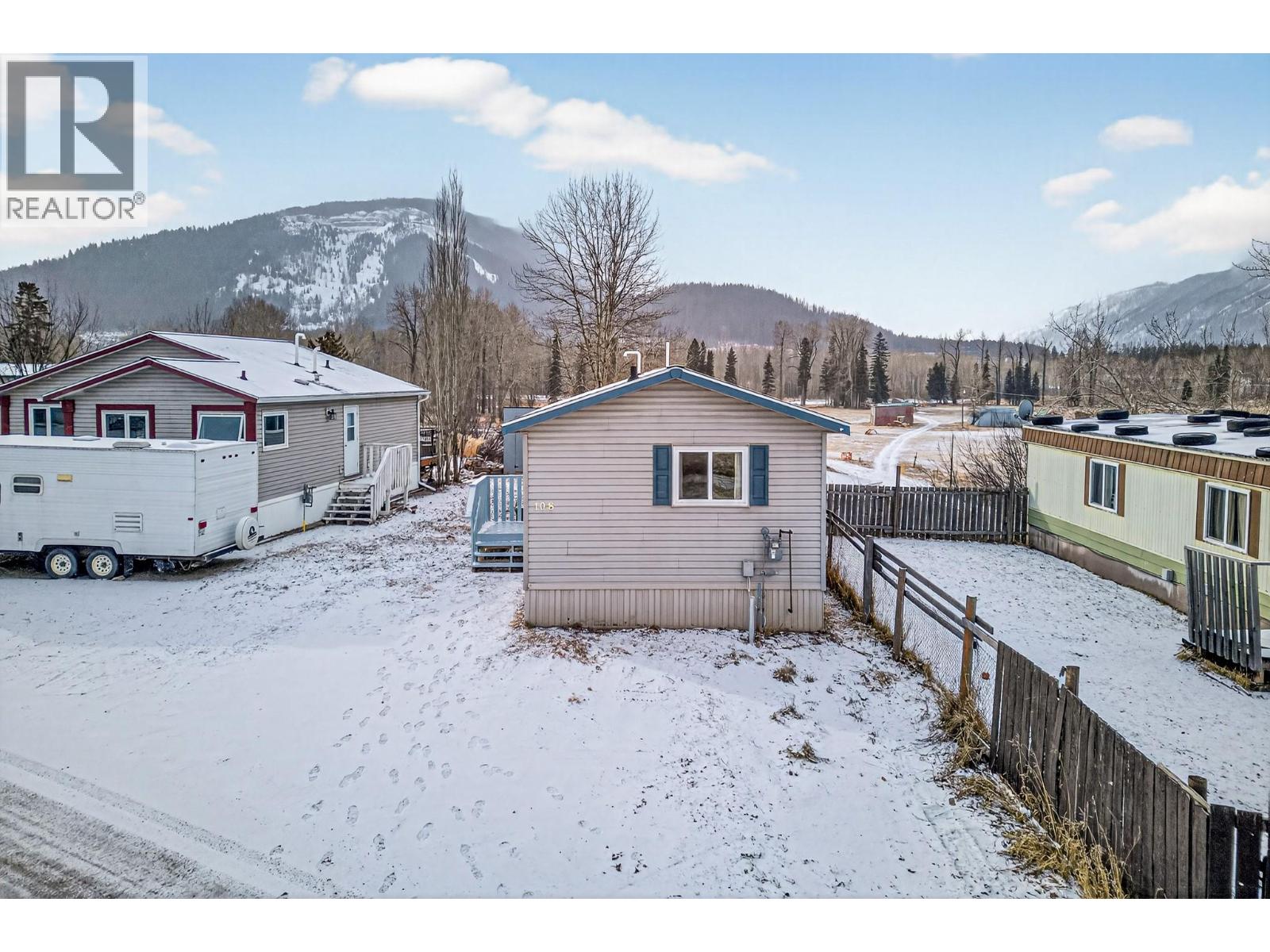 100 INDUSTRIAL ROAD 1 Road Unit# 108, Sparwood