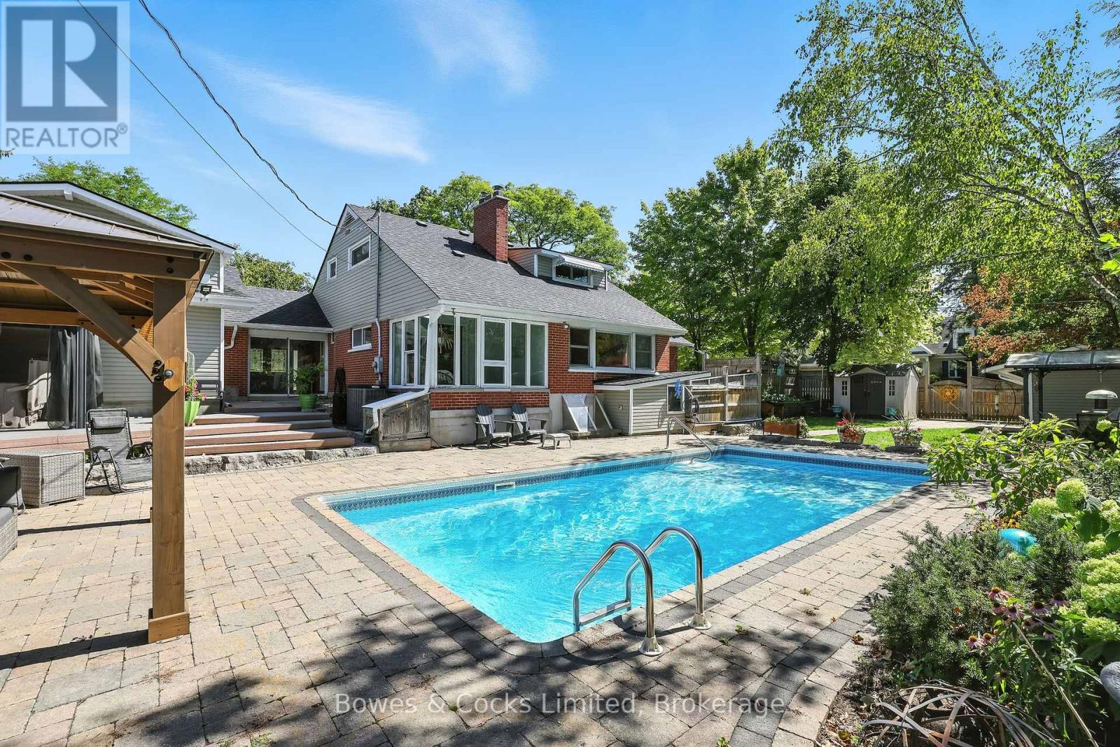433 MANORHILL AVENUE — photo 44