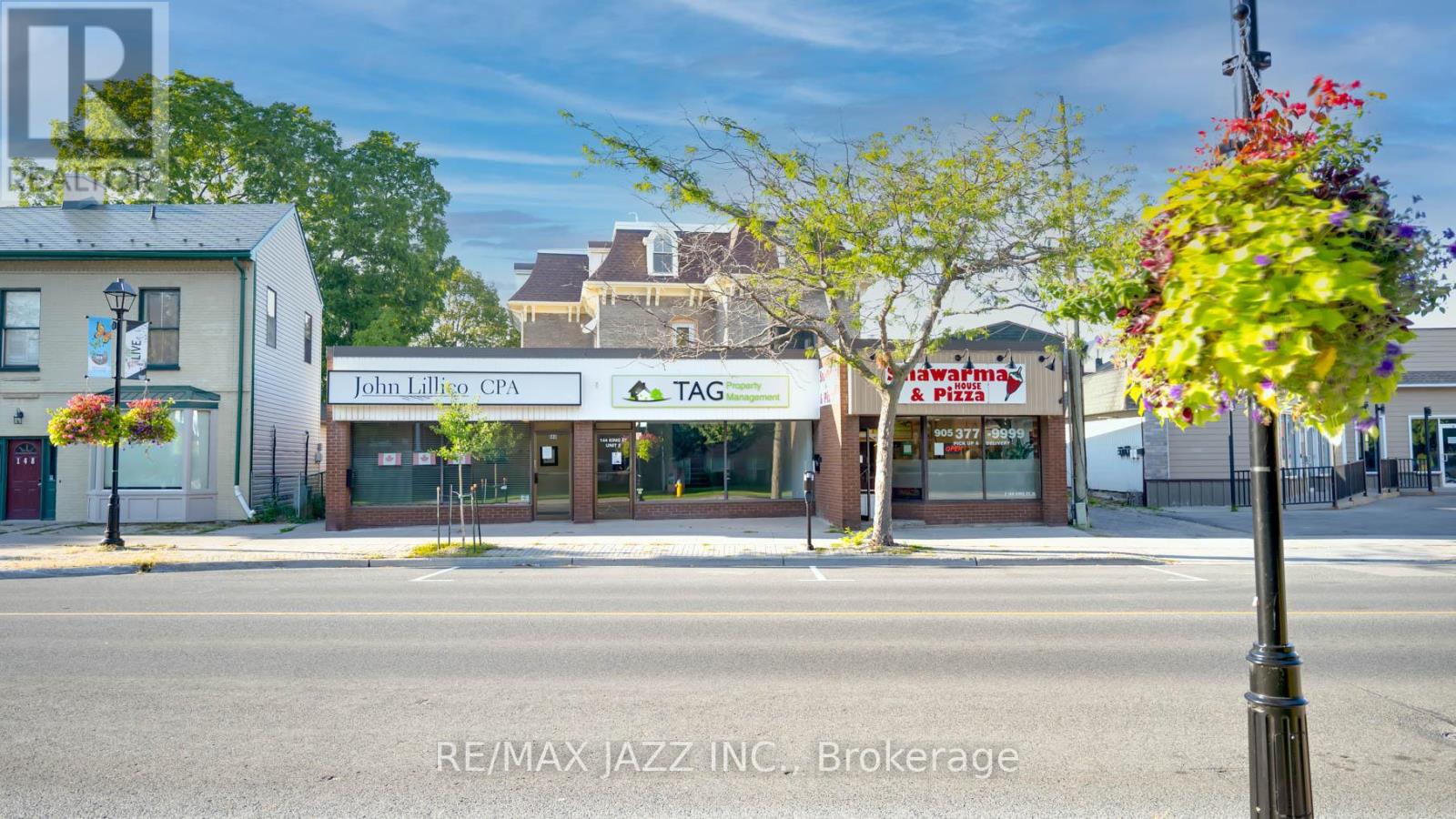 144 KING STREET W - 1