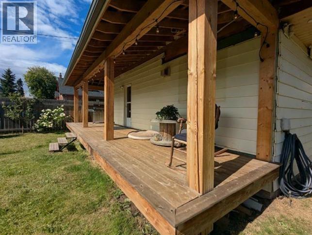 3891 BROADWAY AVENUE, Smithers