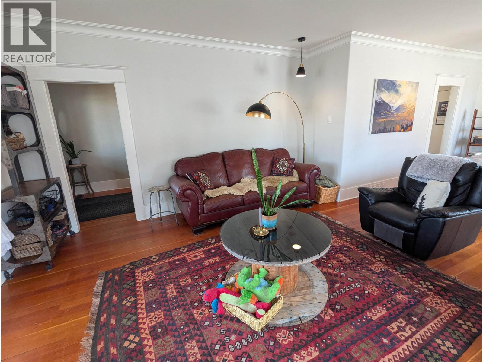 3891 BROADWAY AVENUE, Smithers