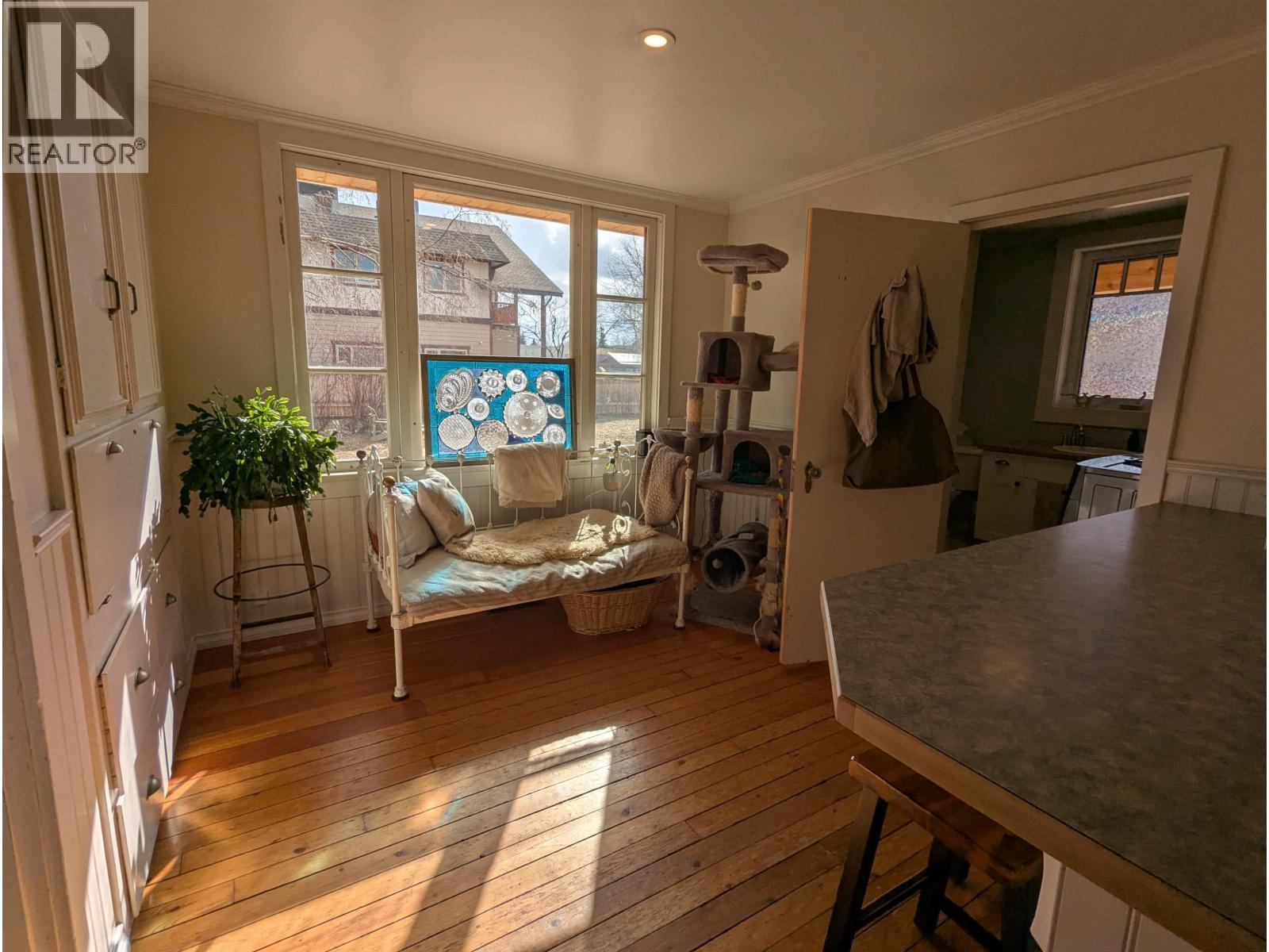 3891 BROADWAY AVENUE, Smithers