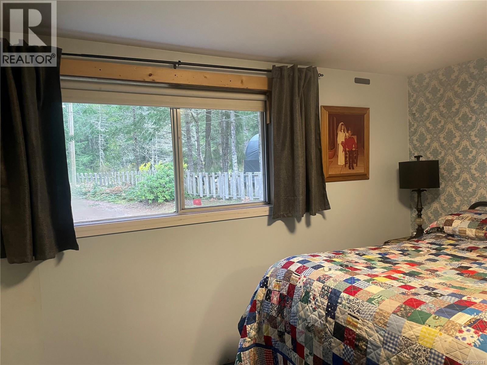 247 Huson Rd - 21