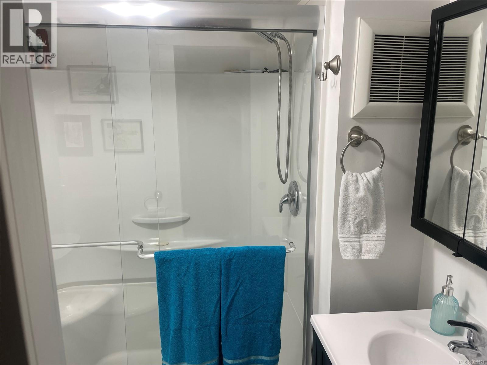 247 Huson Rd - 14