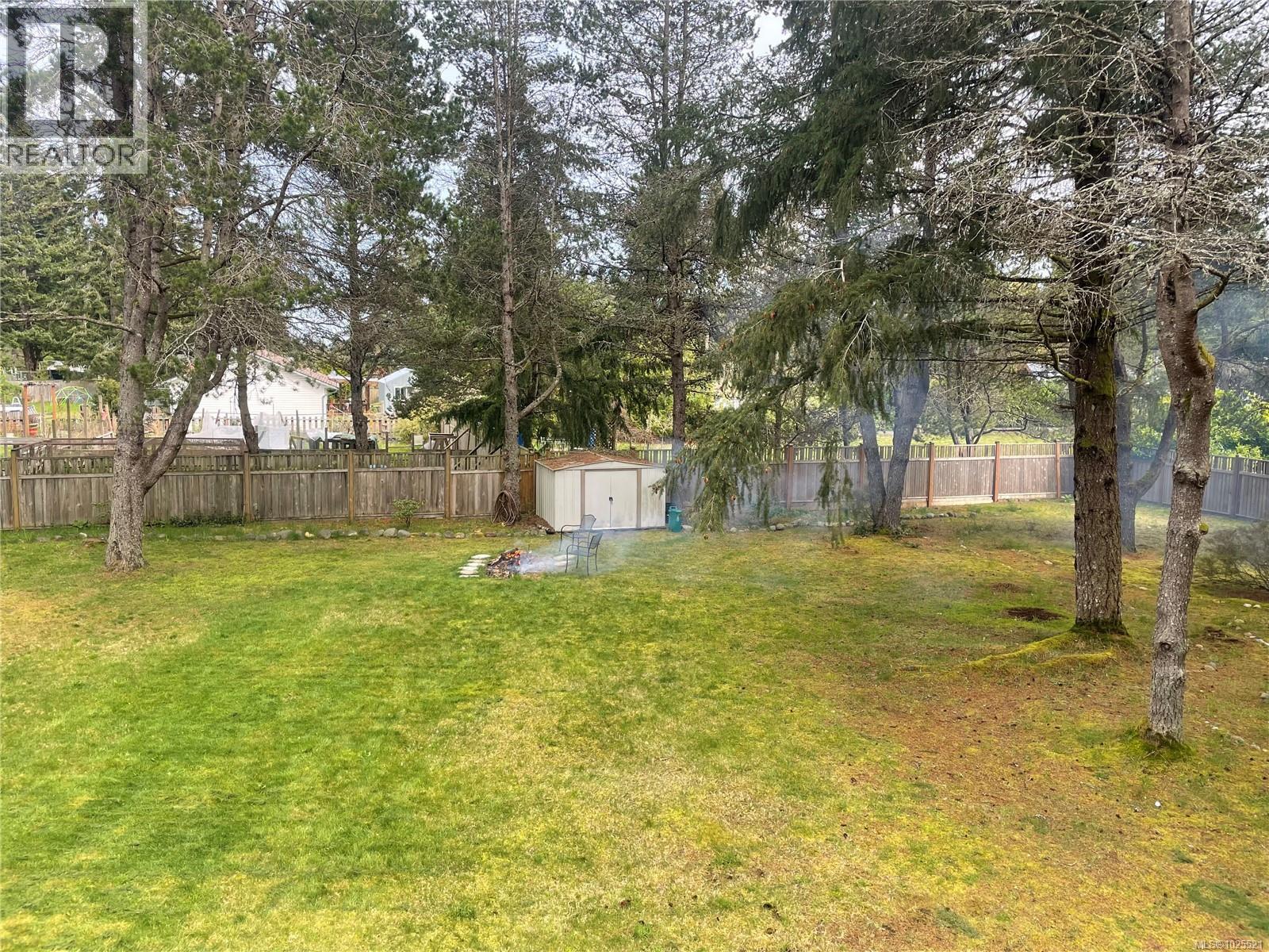 247 Huson Rd - 39