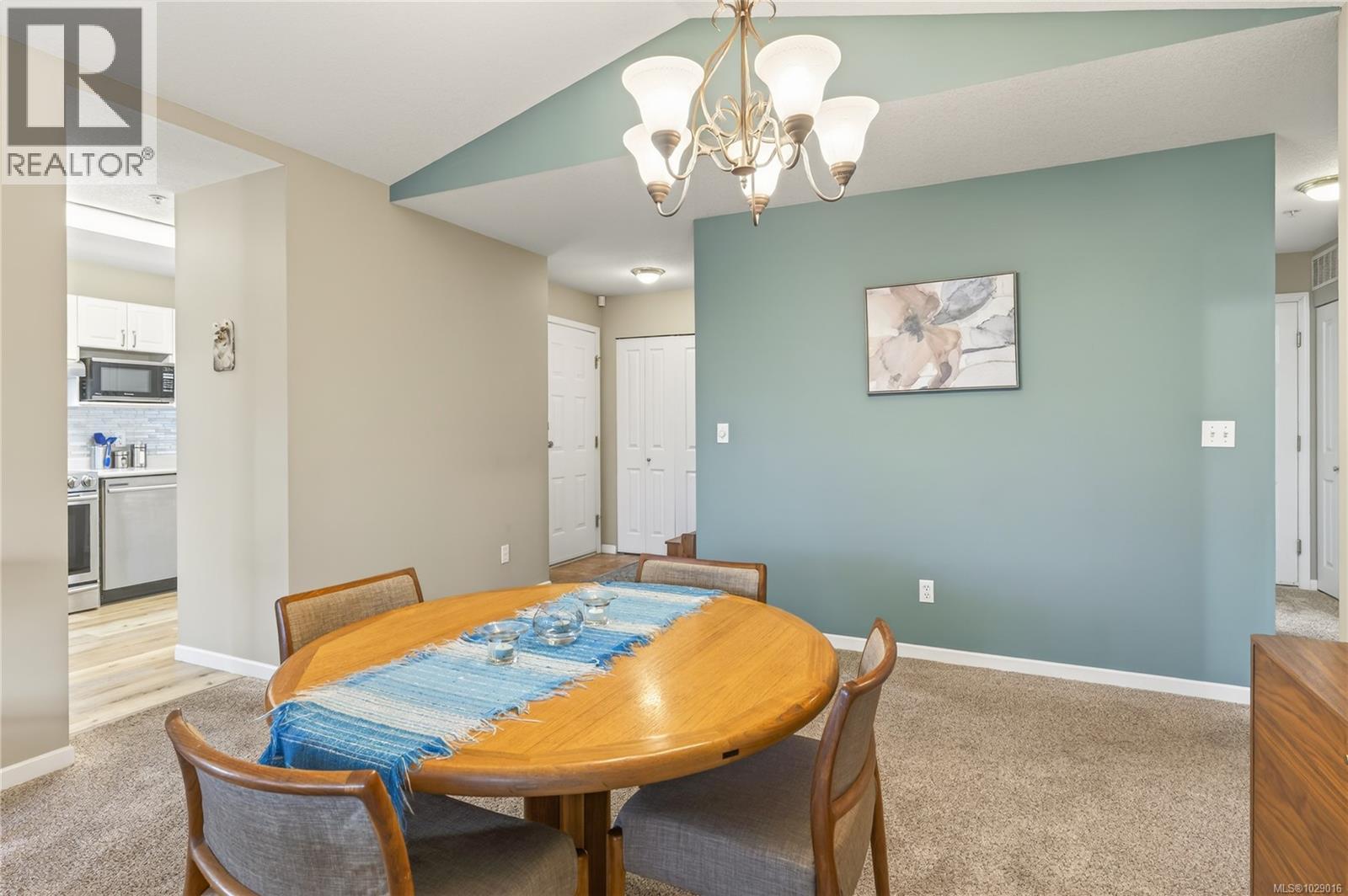 6156 BELLFLOWER WAY - 11