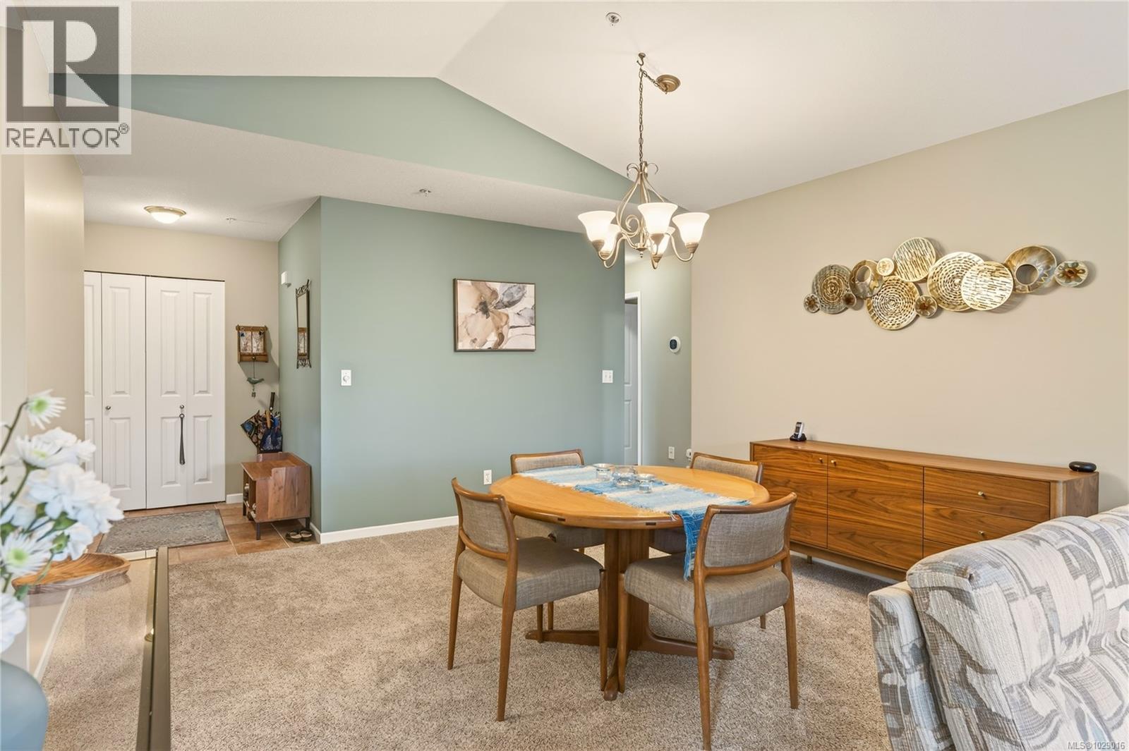 6156 BELLFLOWER WAY - 12