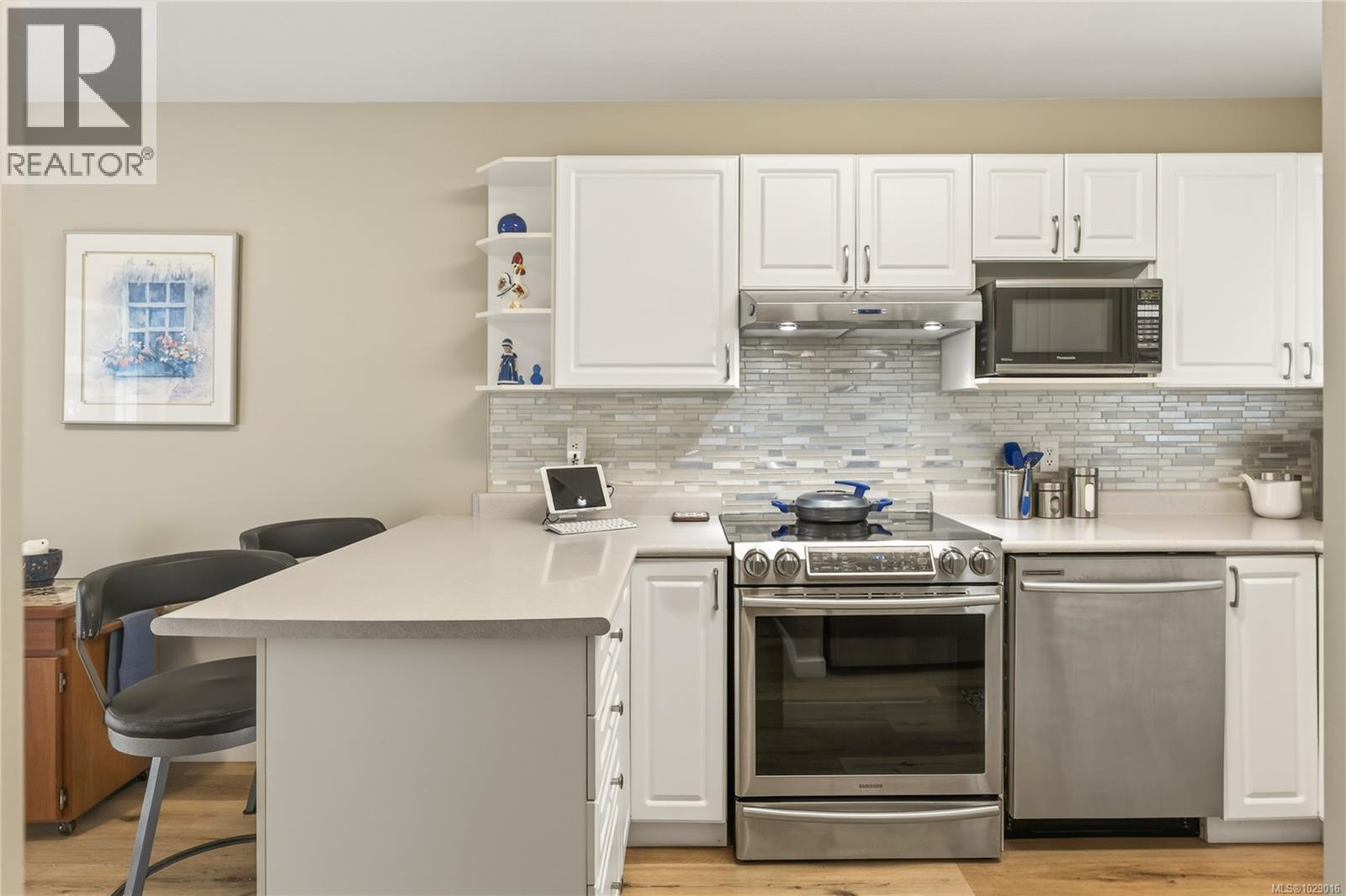 6156 BELLFLOWER WAY - 24