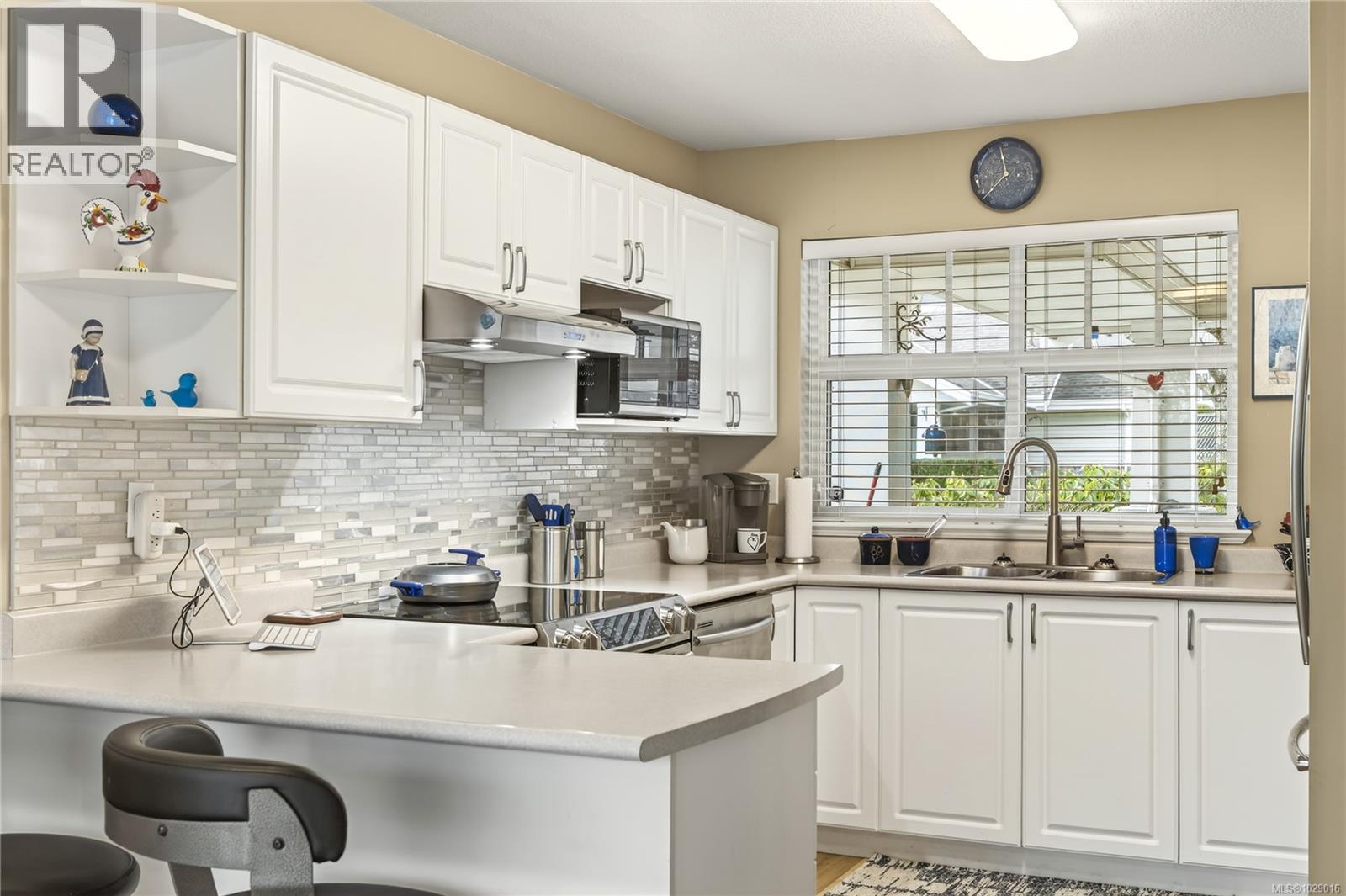 6156 BELLFLOWER WAY - 25