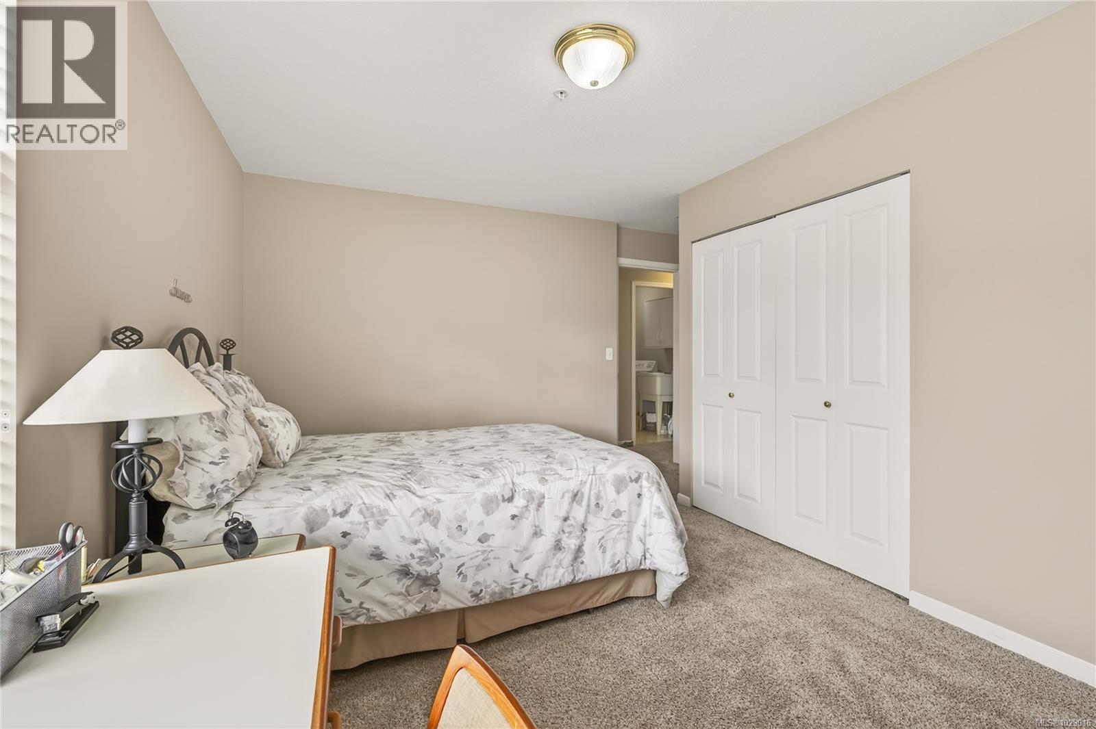 6156 BELLFLOWER WAY - 35