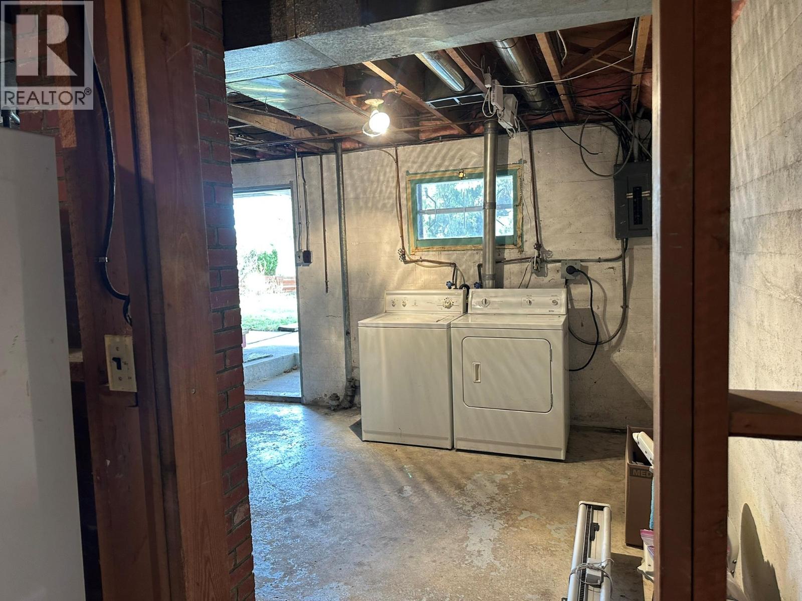 3306 PLEASANT VALLEY ROAD - 35