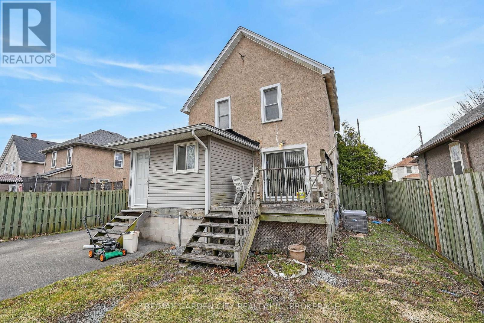 284 BURGAR STREET - 35
