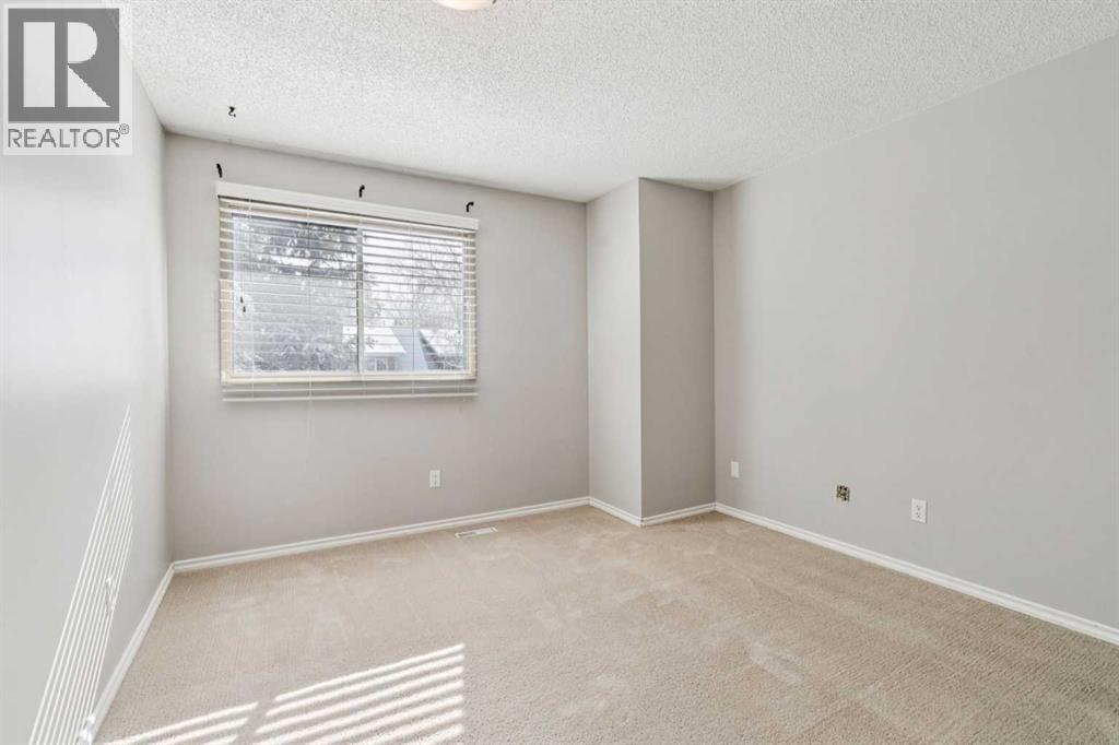 Single Family House for Sale in   Ranchview Drive NW Ranchlands Calgary 