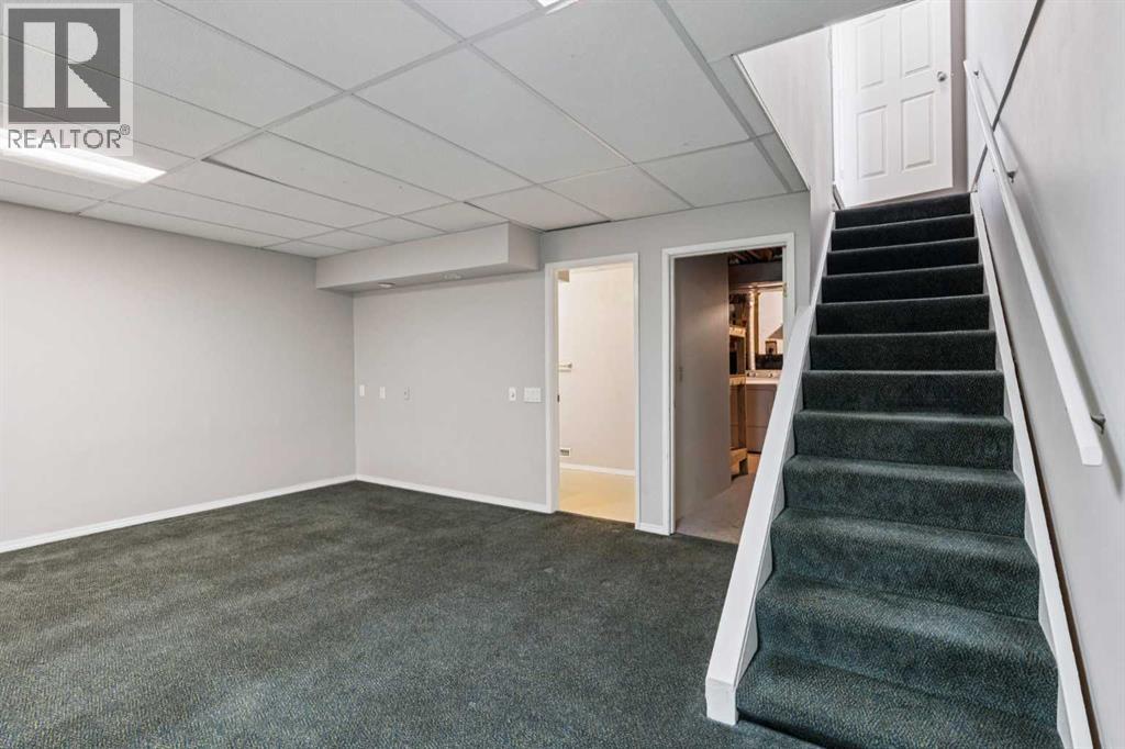 Single Family House for Sale in   Ranchview Drive NW Ranchlands Calgary 