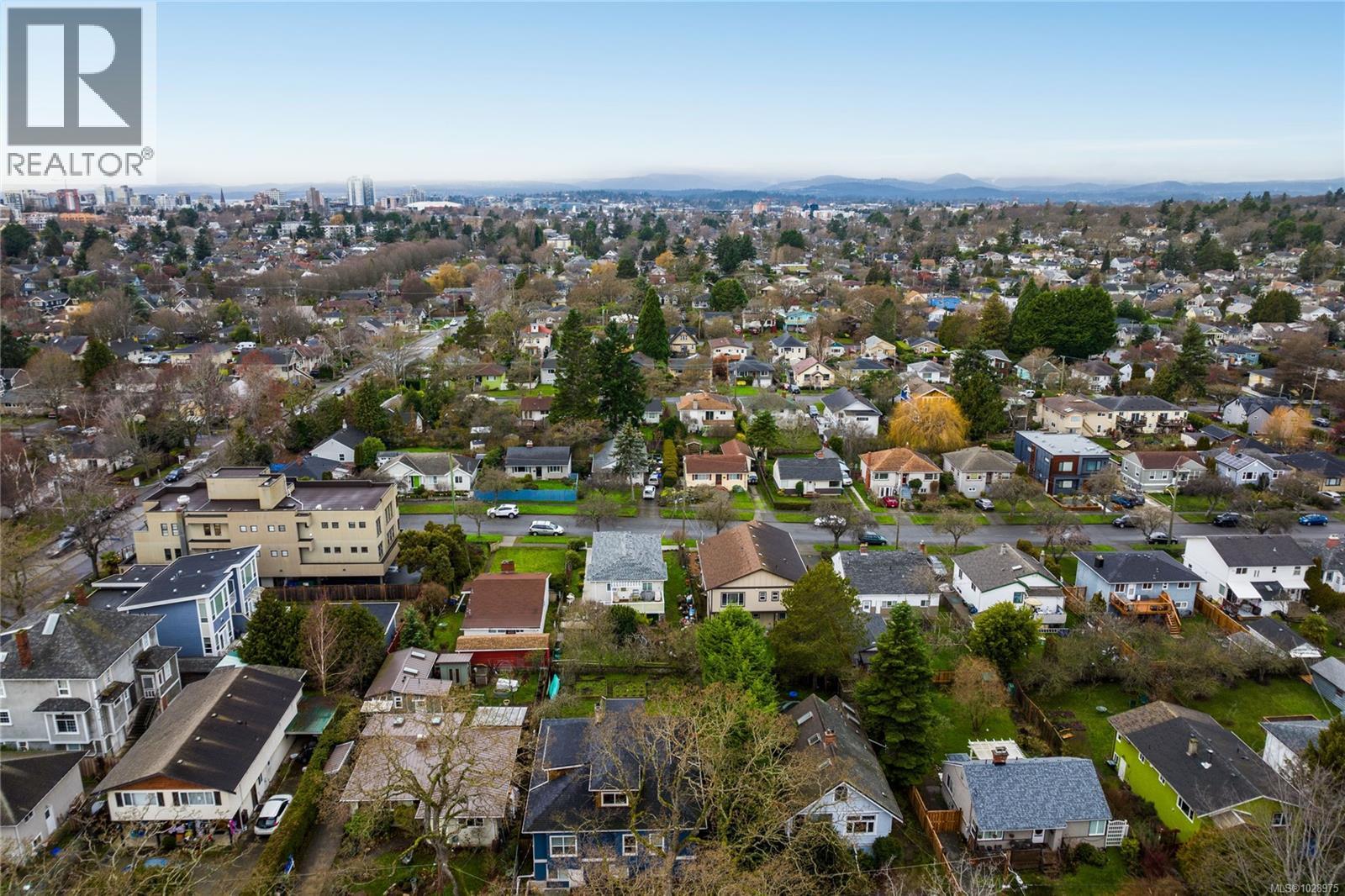 2526 Scott St, Victoria