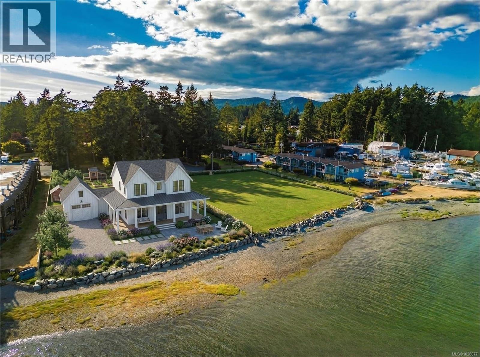  6107 Seabroom Road, Sooke
