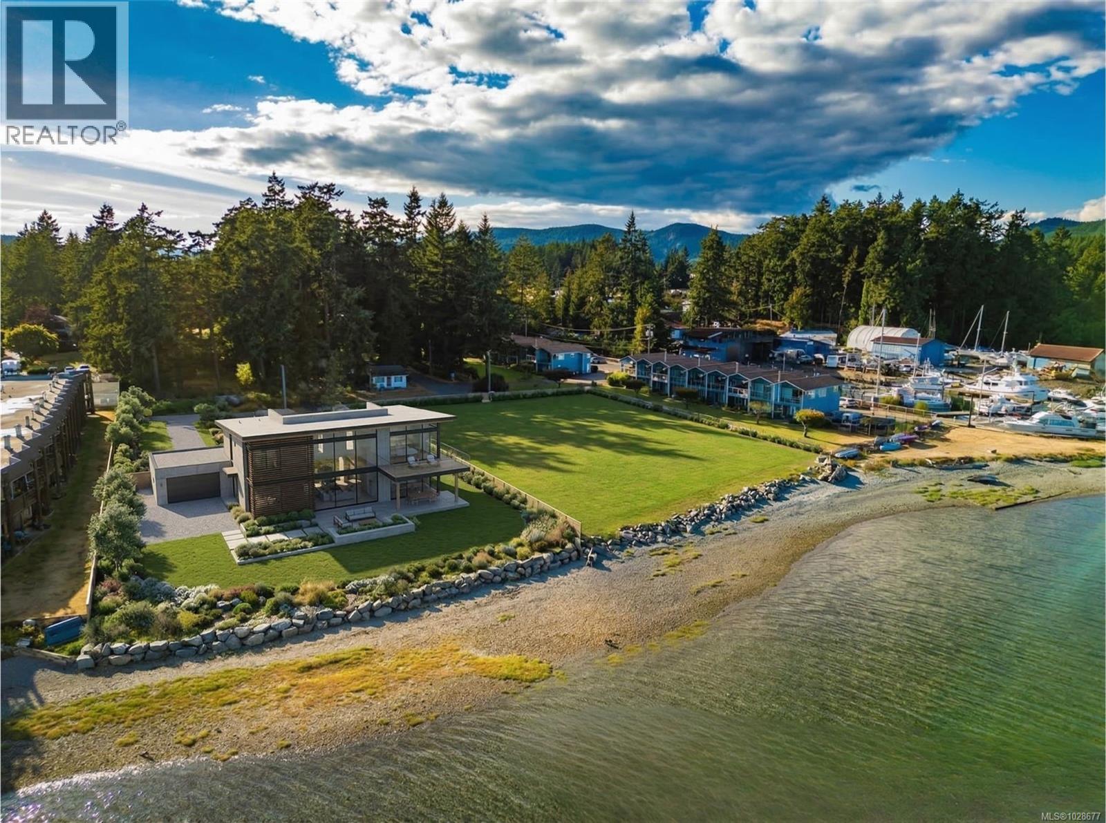  6107 Seabroom Road, Sooke