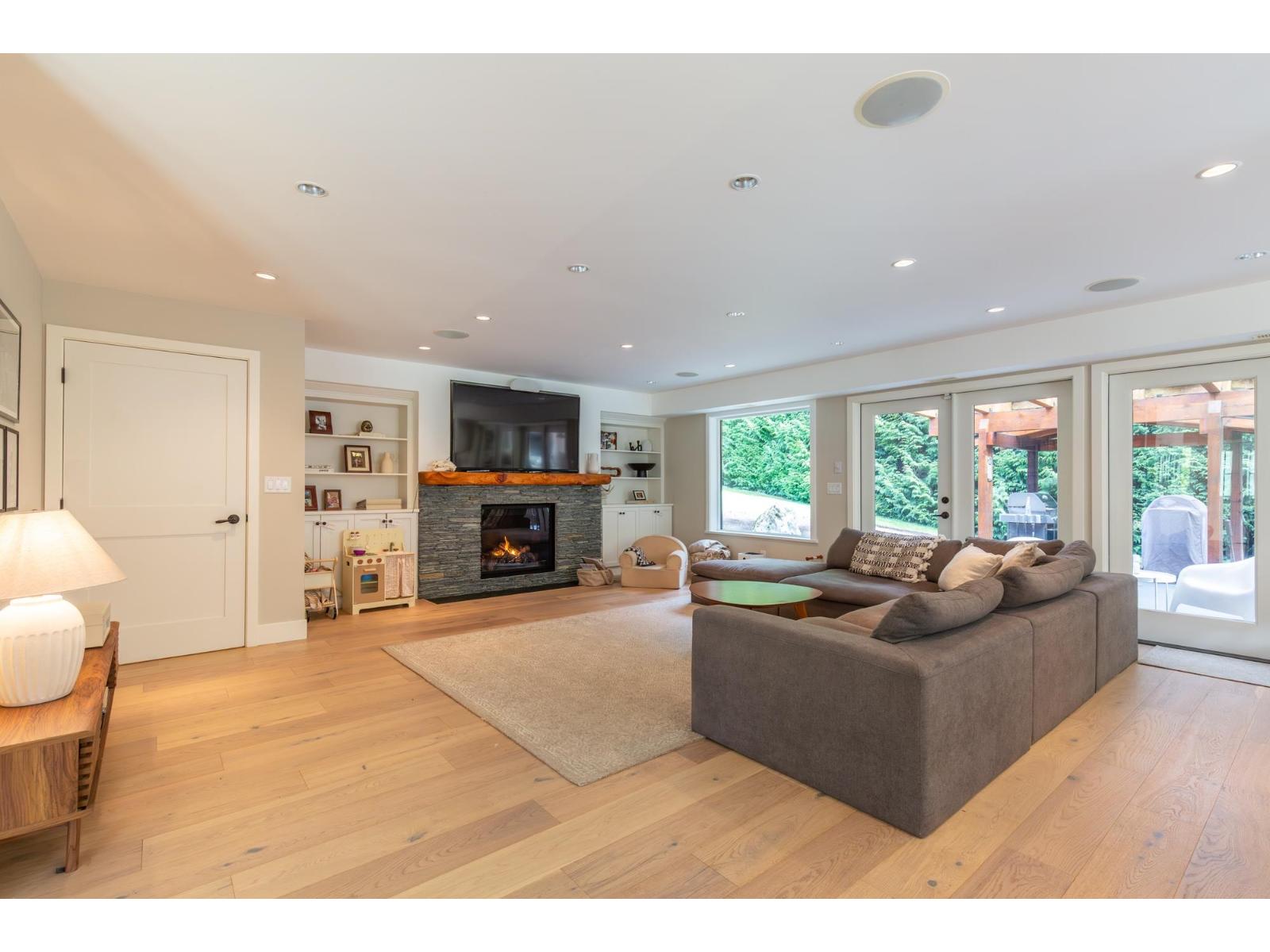 20078 27 AVENUE, Langley