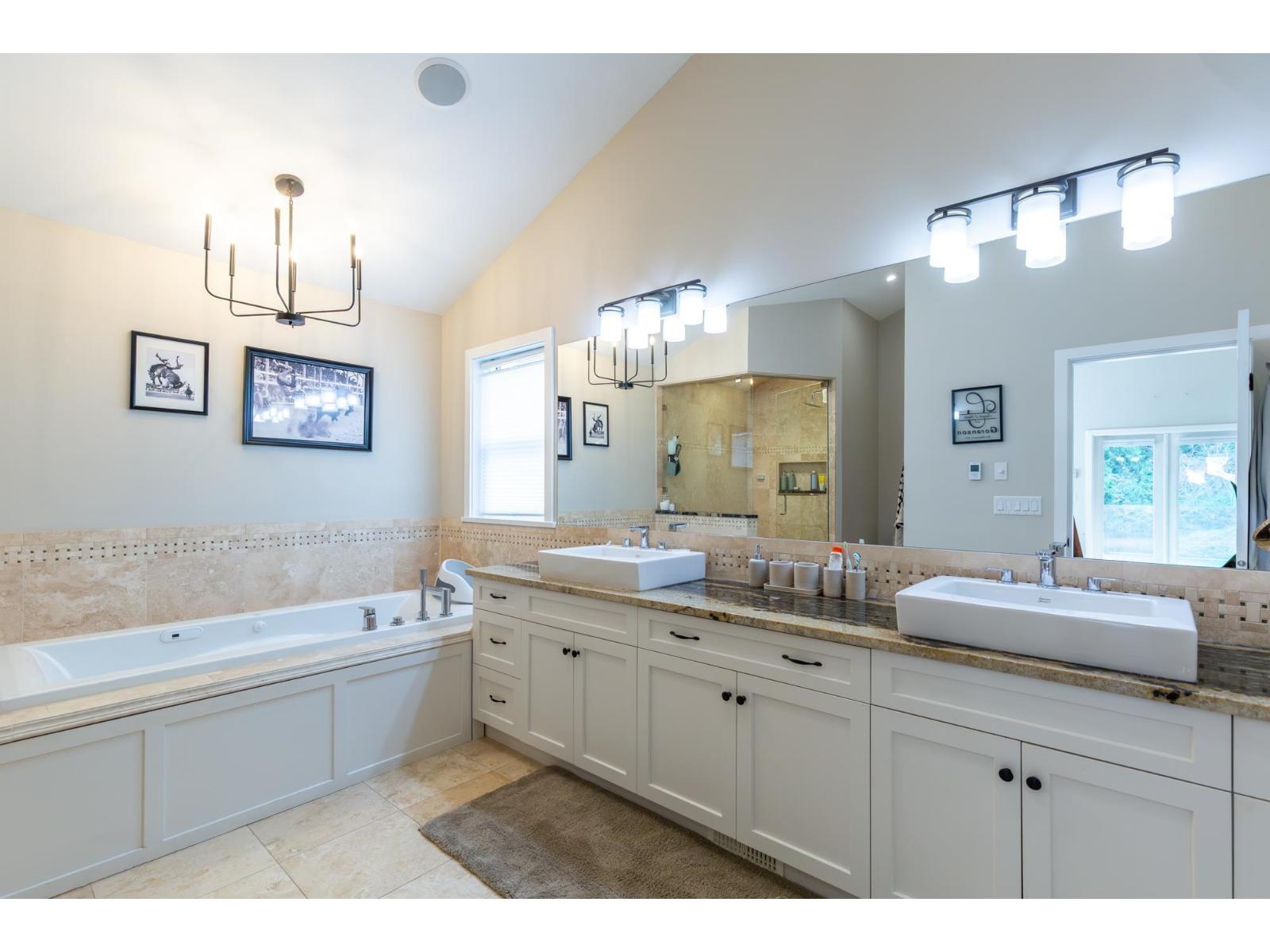 20078 27 AVENUE, Langley