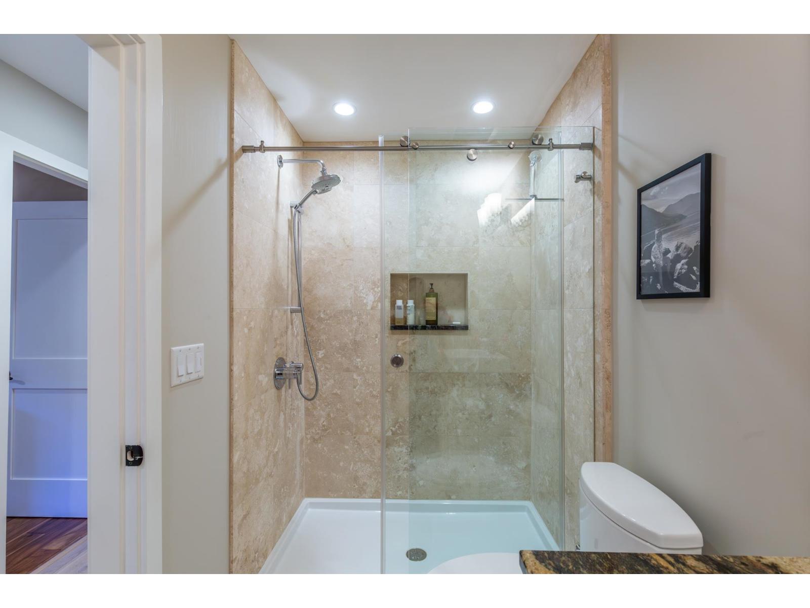 20078 27 AVENUE, Langley