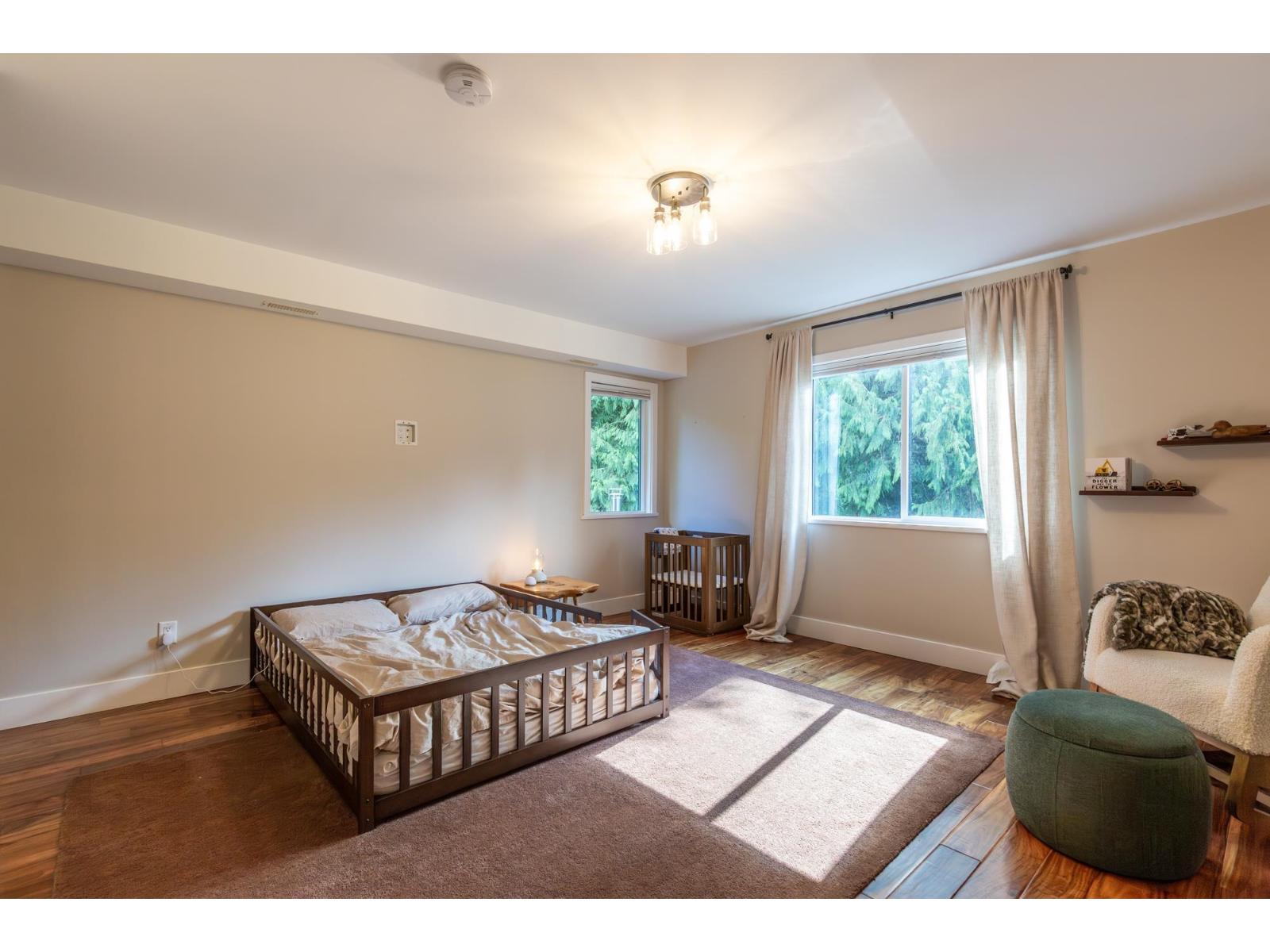 20078 27 AVENUE, Langley