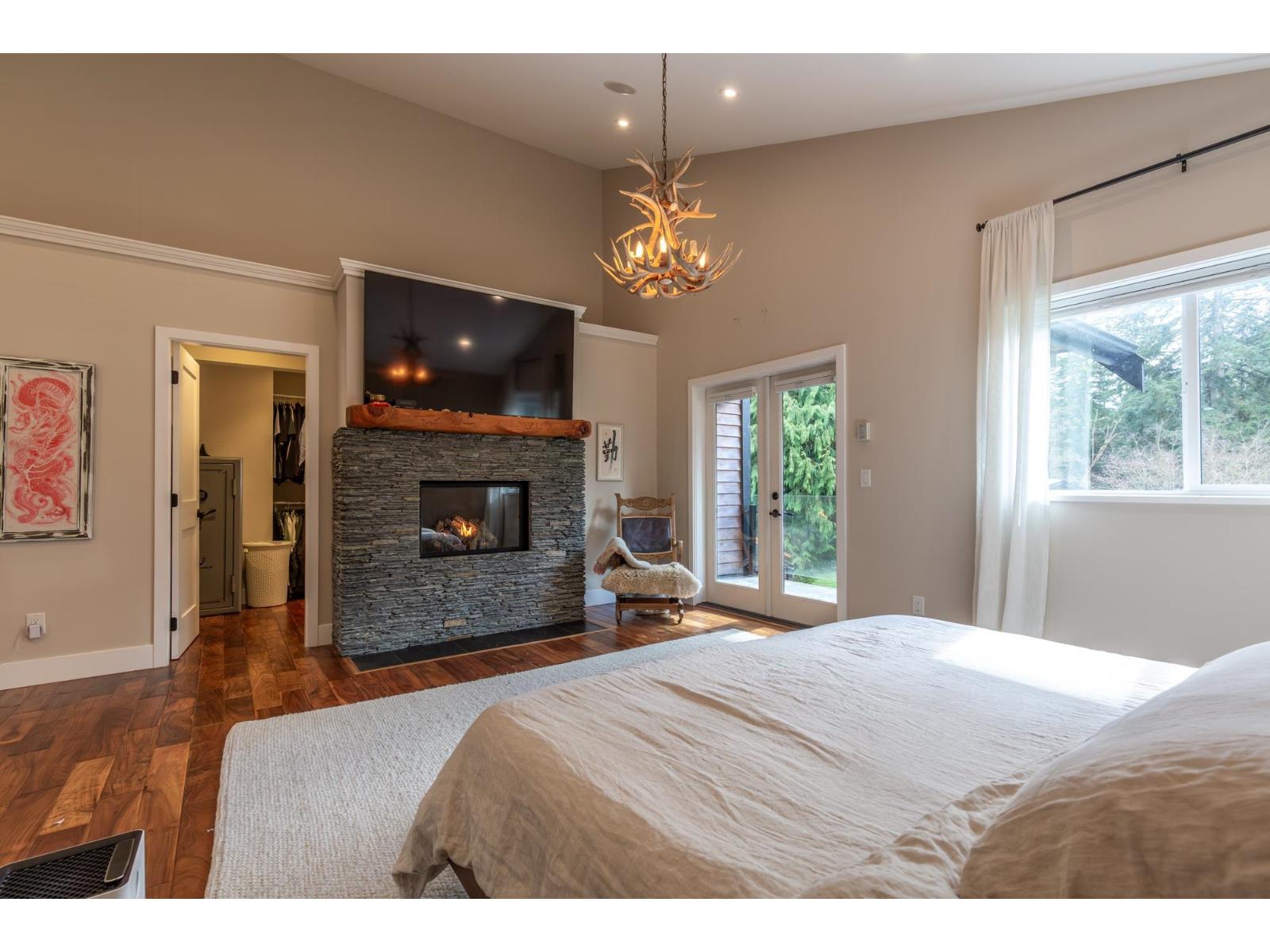 20078 27 AVENUE, Langley