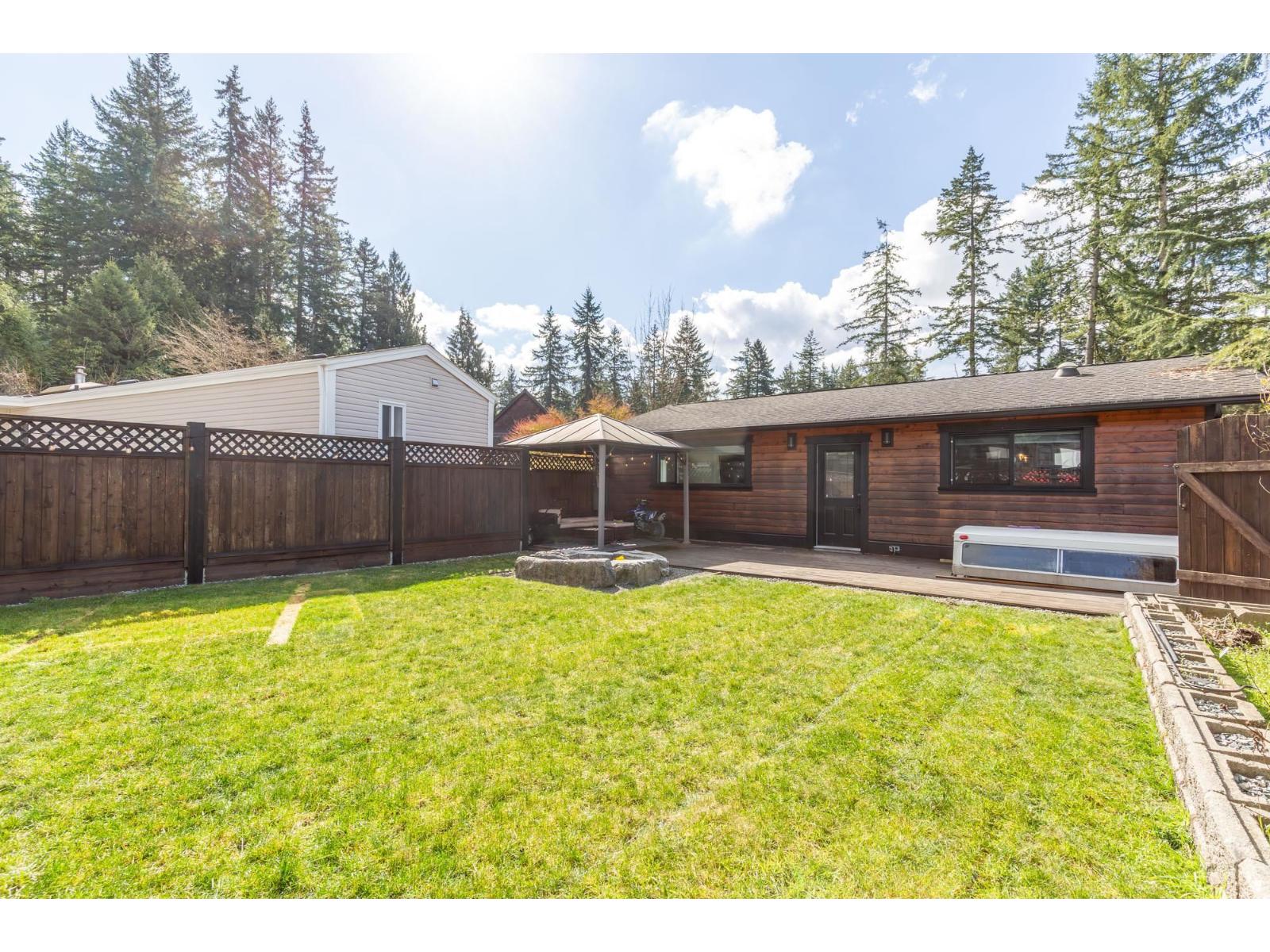 20078 27 AVENUE, Langley