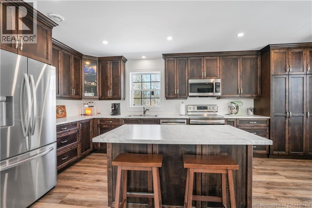 18 DRIFTWOOD DRIVE - 23