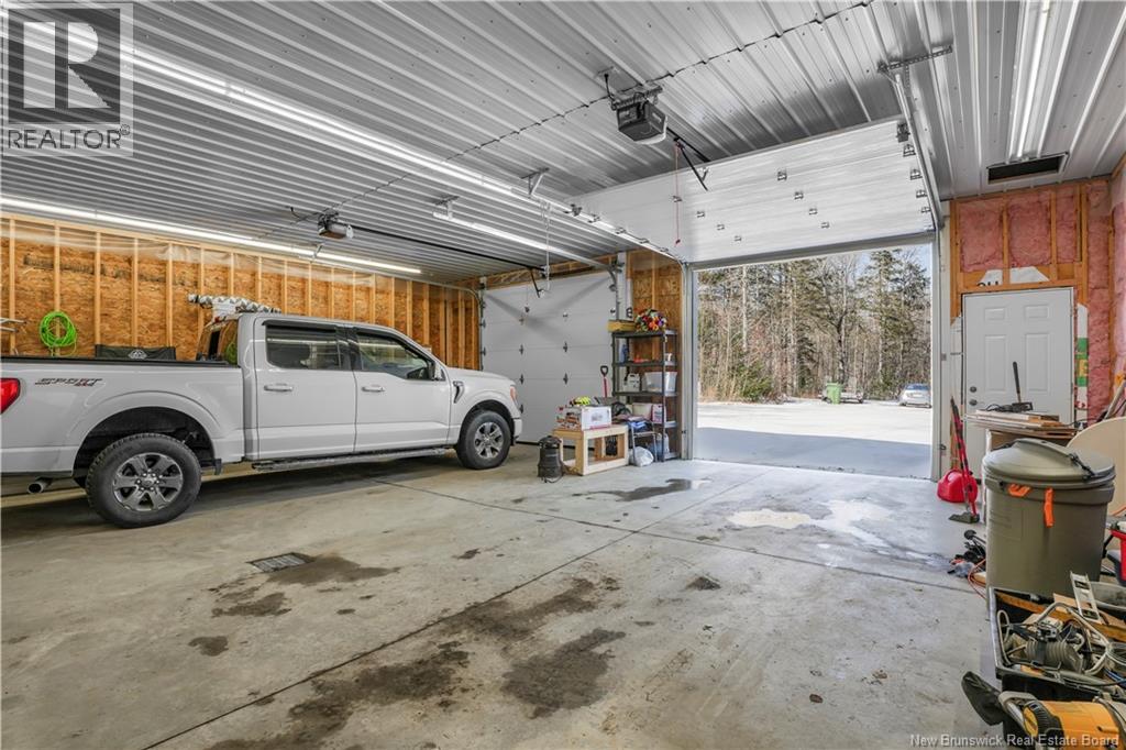 18 DRIFTWOOD DRIVE - 8