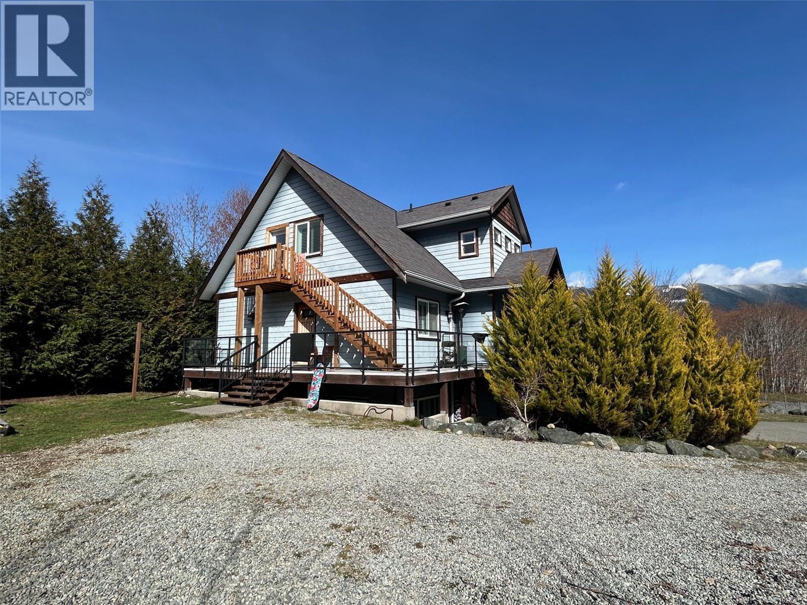 462 POINT IDEAL DR - Image 2