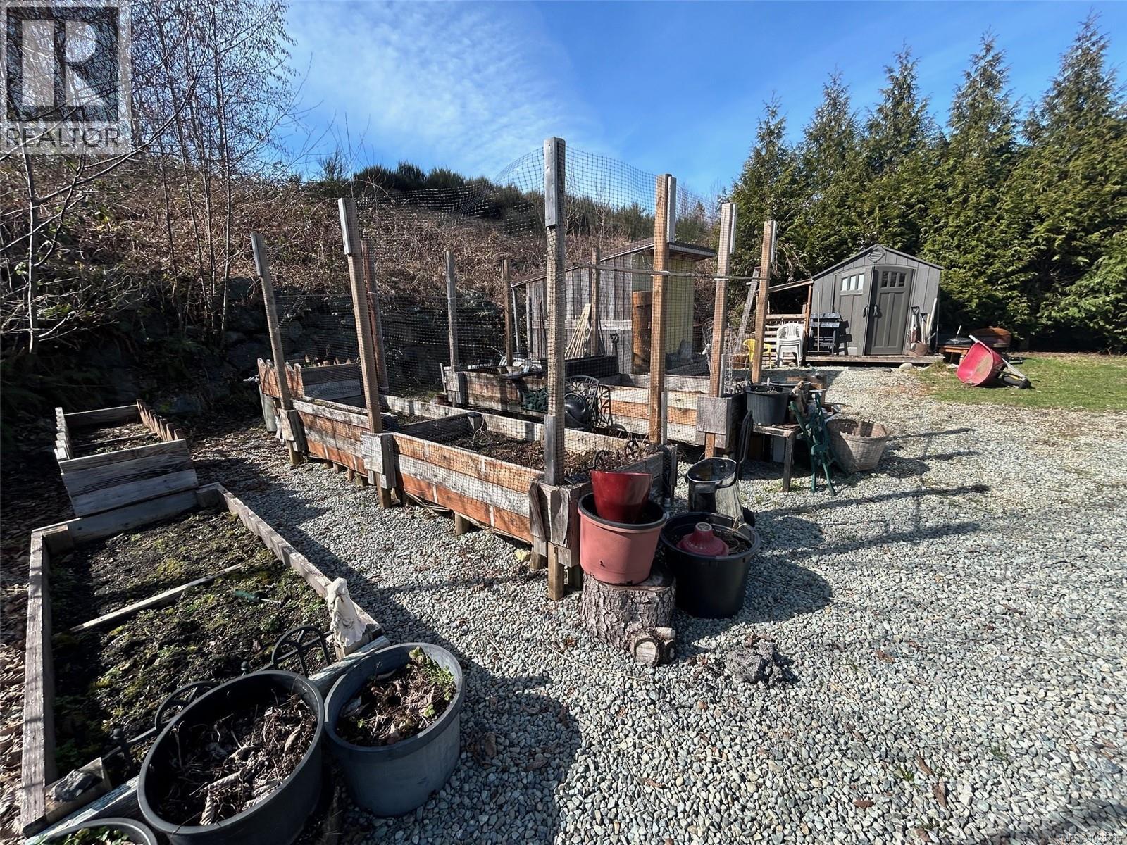 462 POINT IDEAL DR - 29