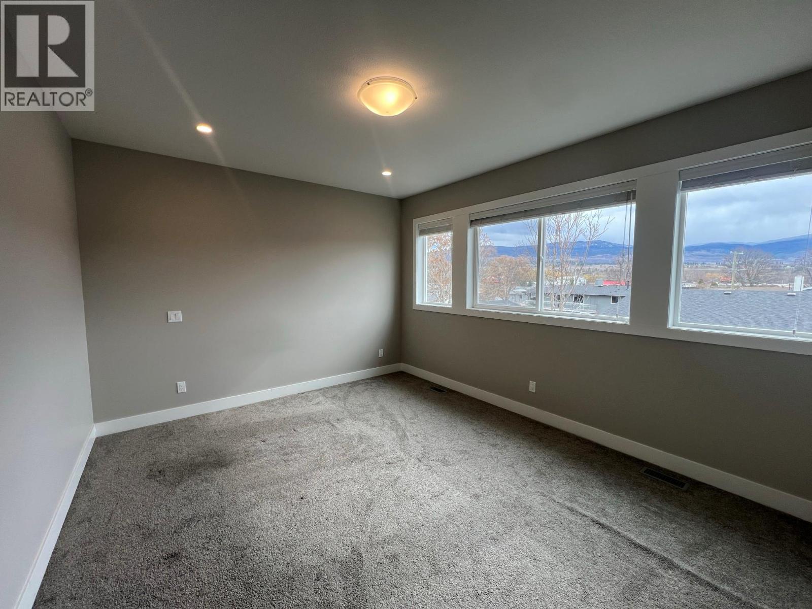  1753 KLO Road, Kelowna