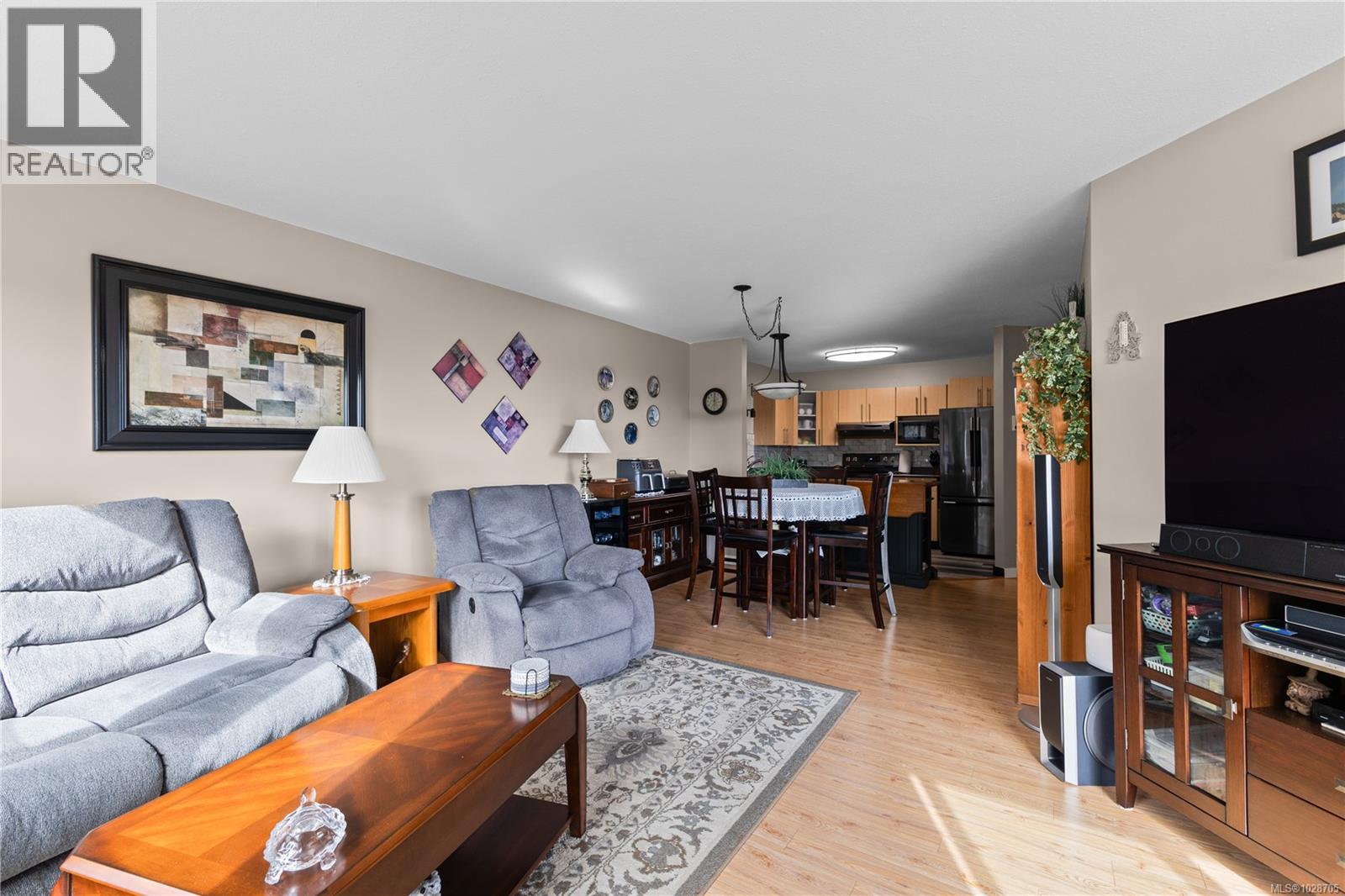 #224 390 Island Hwy S - 10