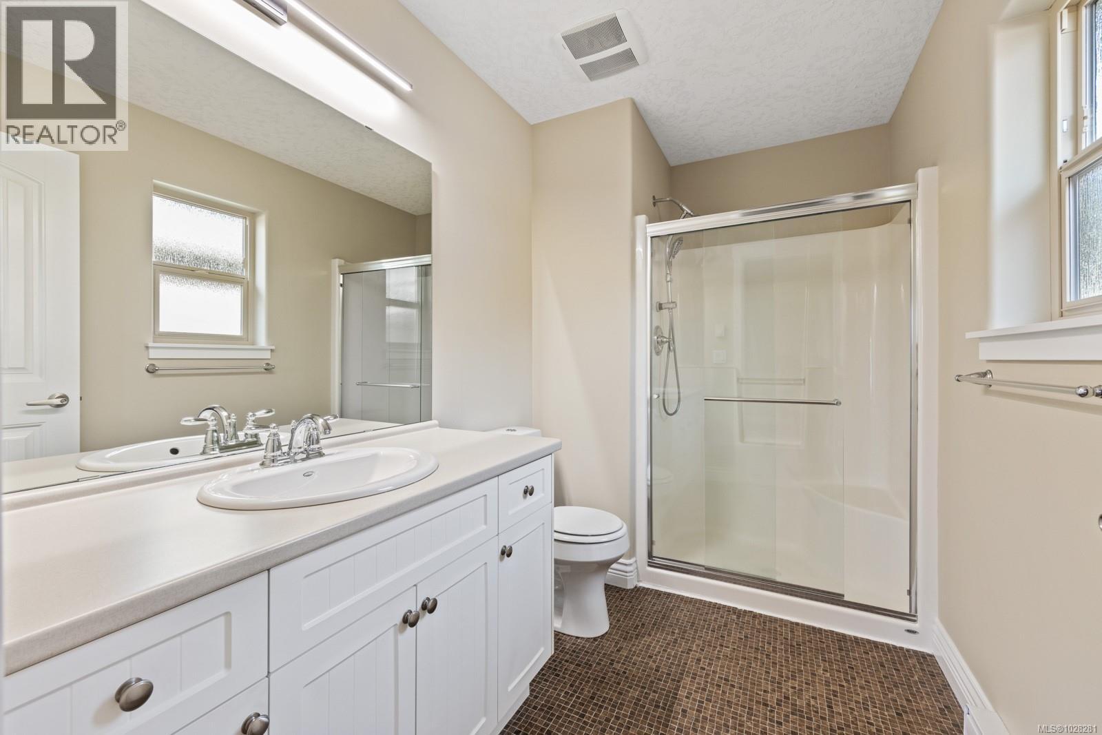 #120 2205 Robert Lang Dr - 15