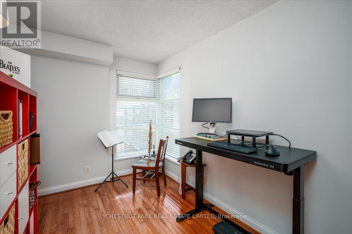 #1401 50 LOMBARD STREET - 18