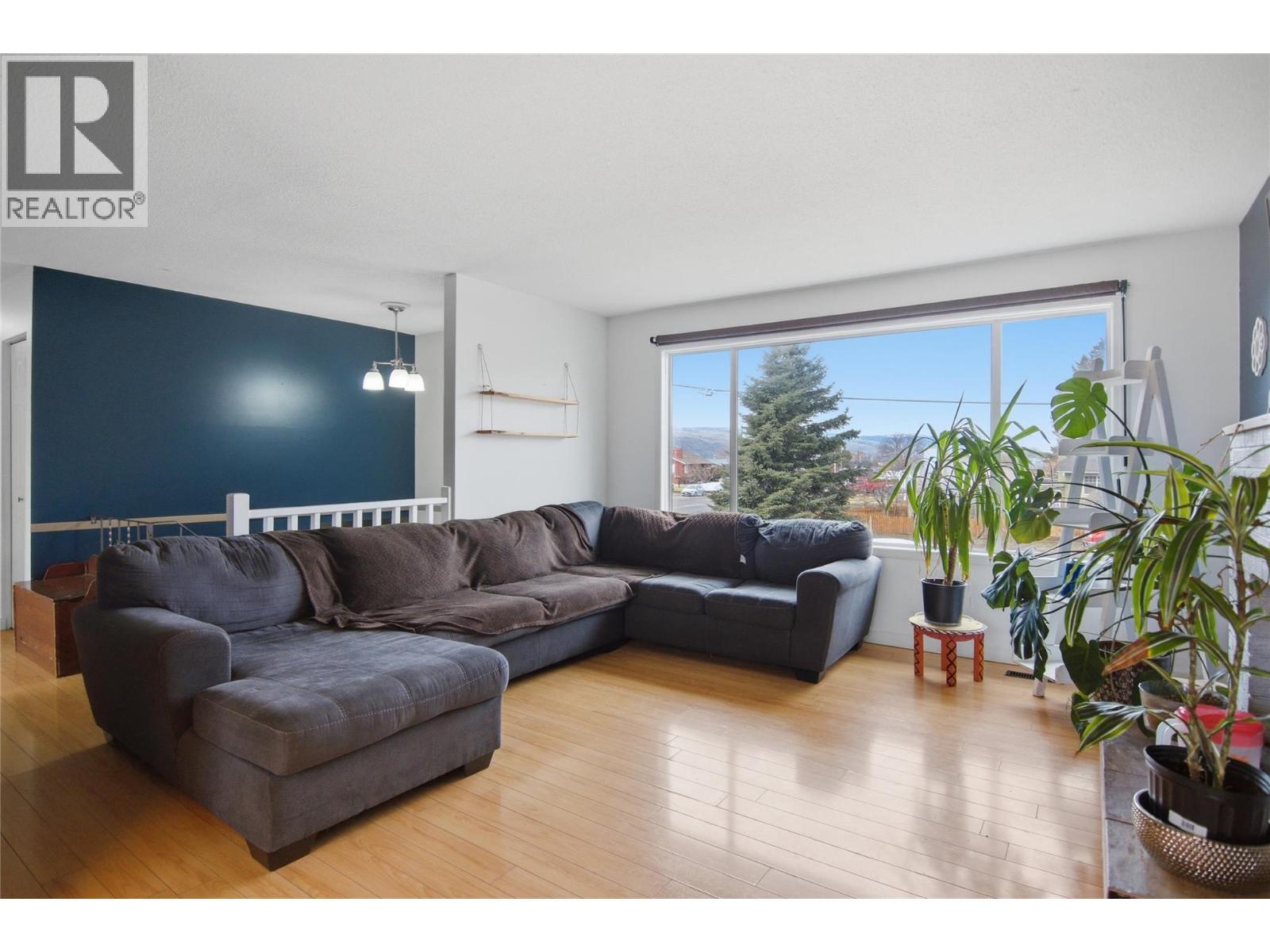 2619 ARGYLE Avenue, Kamloops