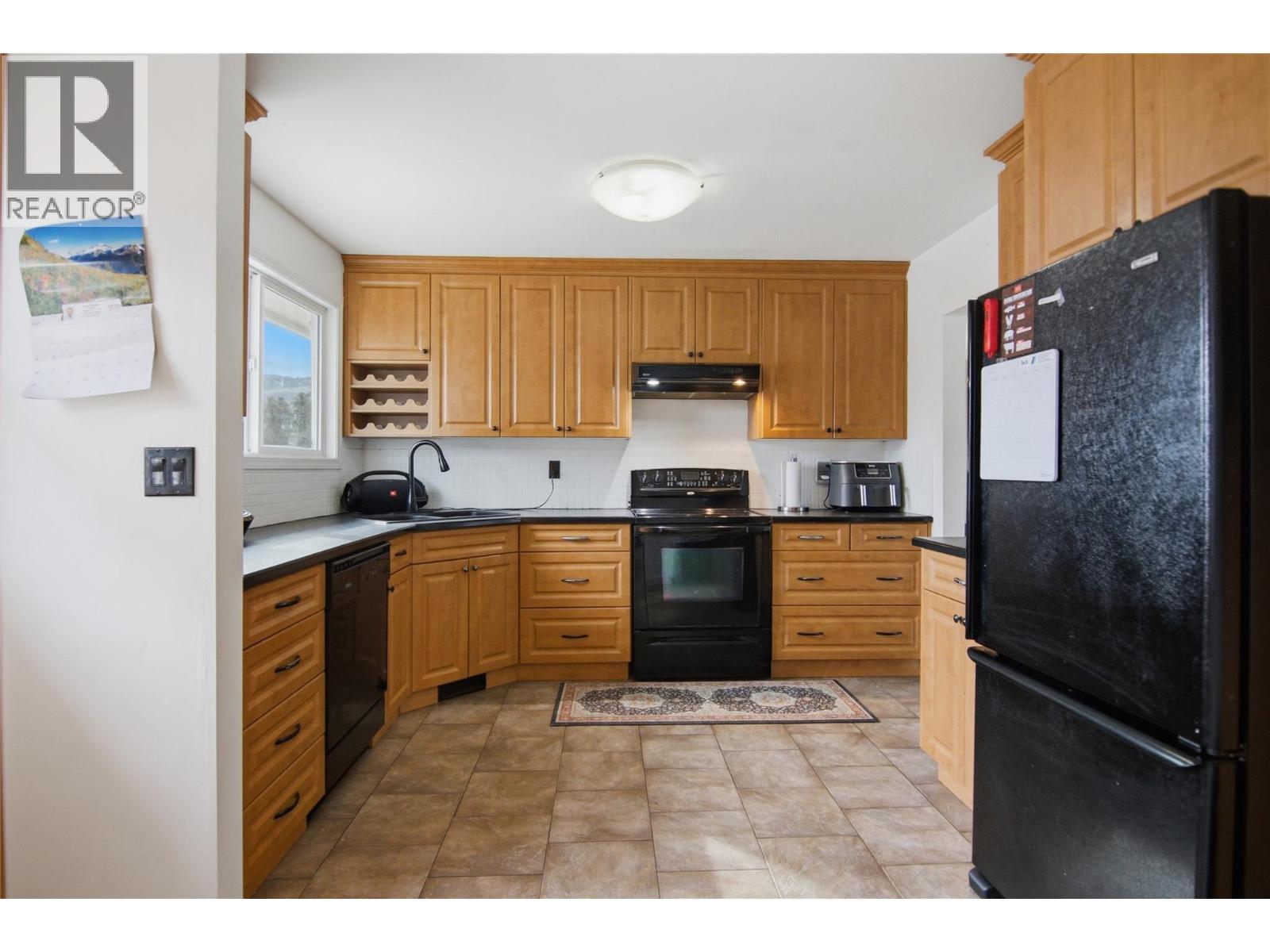 2619 ARGYLE Avenue, Kamloops