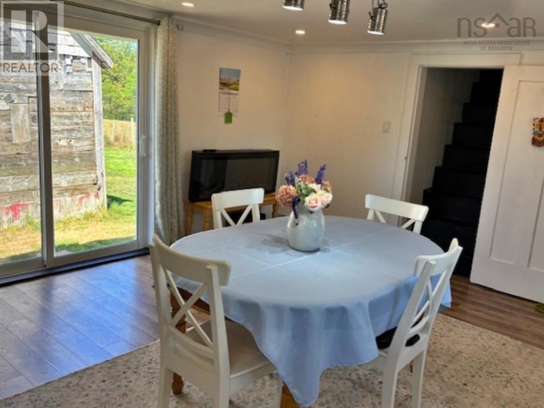 Property 13 of 36 of 750 Highway 210