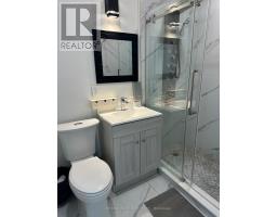 2551 Hurontario Street, Mississauga, ON L5A2G4 Photo 20