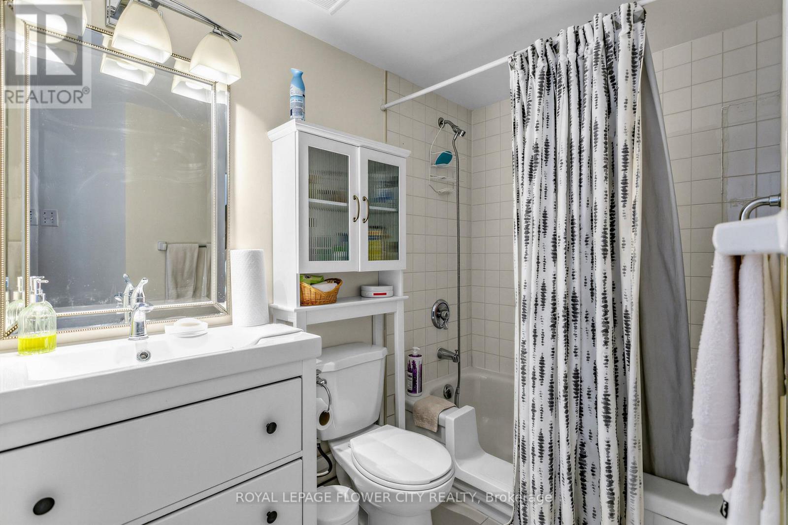 #1208 10 LAURELCREST STREET - 20