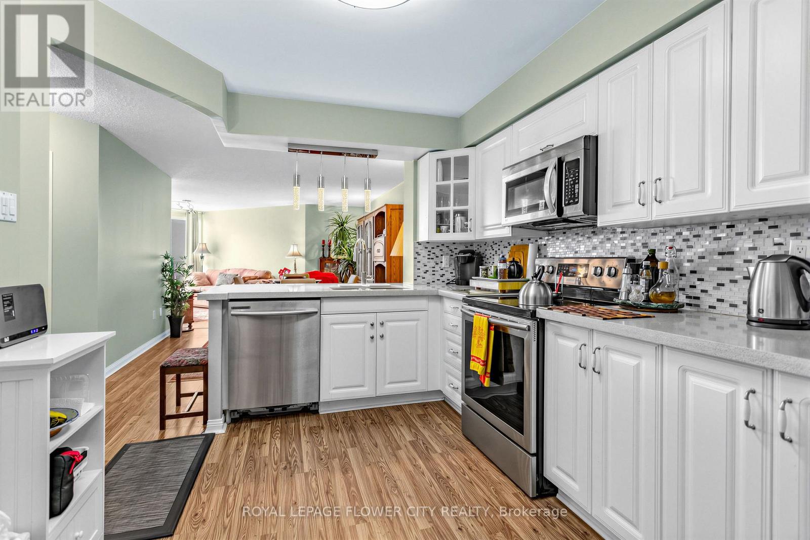 #1208 10 LAURELCREST STREET - 6