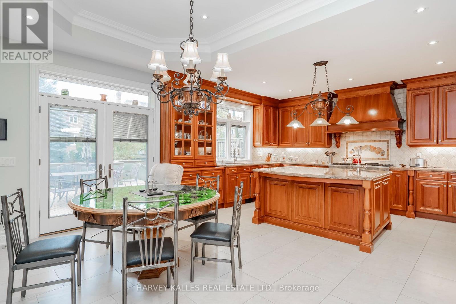 2370 HAMMOND ROAD - 15