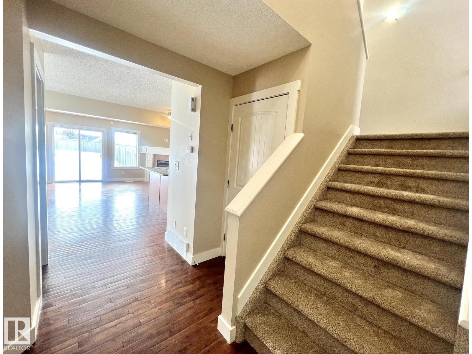 
          3705 11 Street NW
            <br/>
            <span>Edmonton</span>
            , 
            <span>AB</span>
             <span>T6T0E8</span>
         - Photo 10