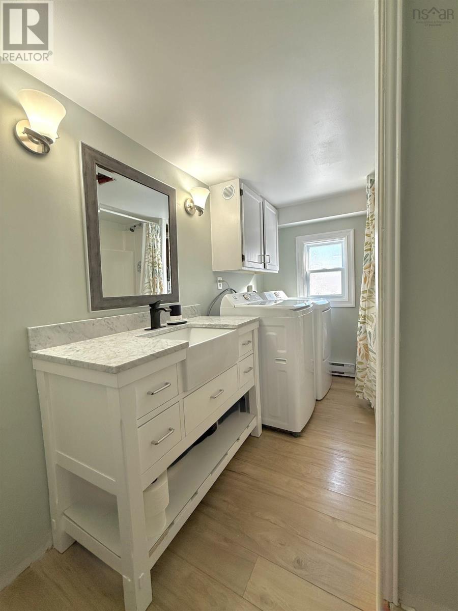 Property 13 of 30 of 11 SNOW WHITE Drive