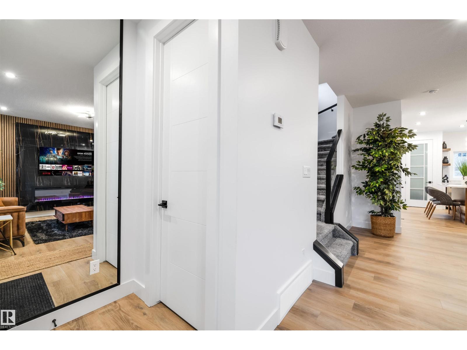 10973 74 AV NW, Edmonton