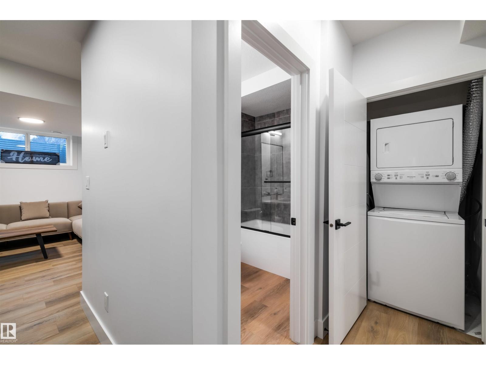 10973 74 AV NW, Edmonton